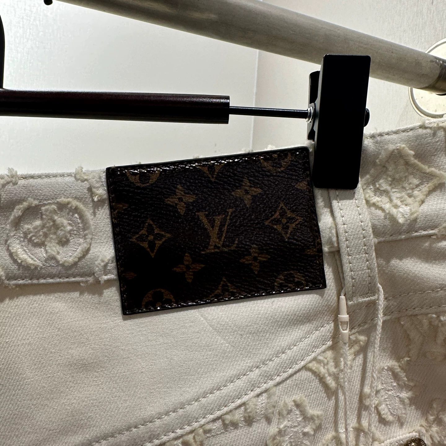 Louis Vuitton Louis Vuitton Retro T-Shirt it_40 Women Size S / US 4 / IT 40 - 7 Thumbnail