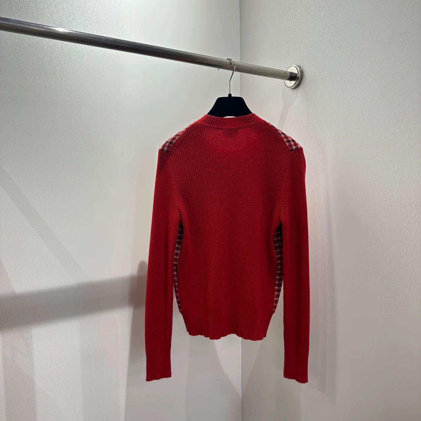 Chanel Chanel Knit Plaid Red T-Shirt it_36 Women Size XS / US 0-2 / IT 36-38 - 2 Thumbnail