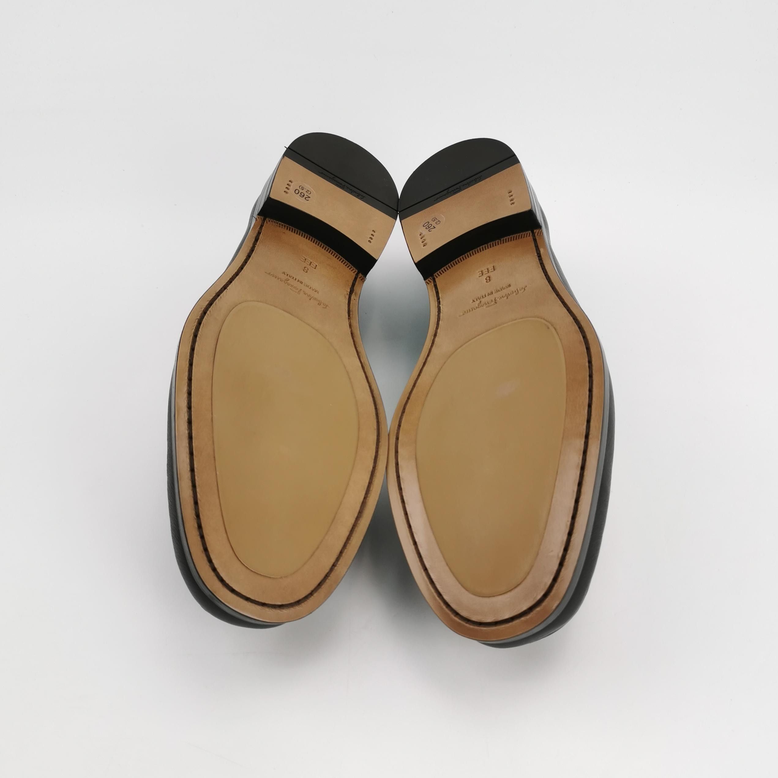 Salvatore Ferragamo Salvatore Ferragamo Gancini Leather Loafers US 9 Size US 9 / EU 42 - 5 Thumbnail