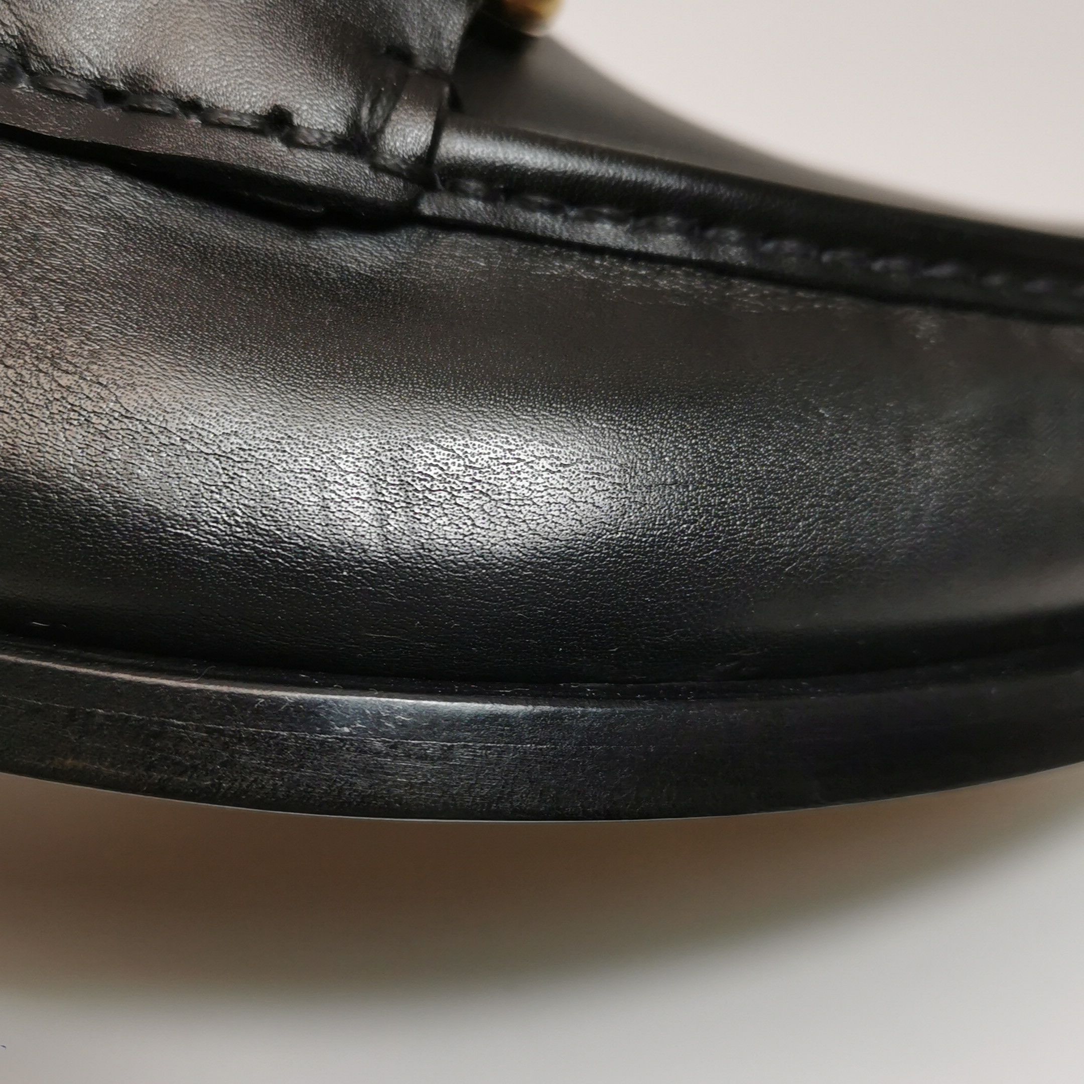 Salvatore Ferragamo Salvatore Ferragamo Gancini Leather Loafers US 9 Size US 9 / EU 42 - 9 Thumbnail