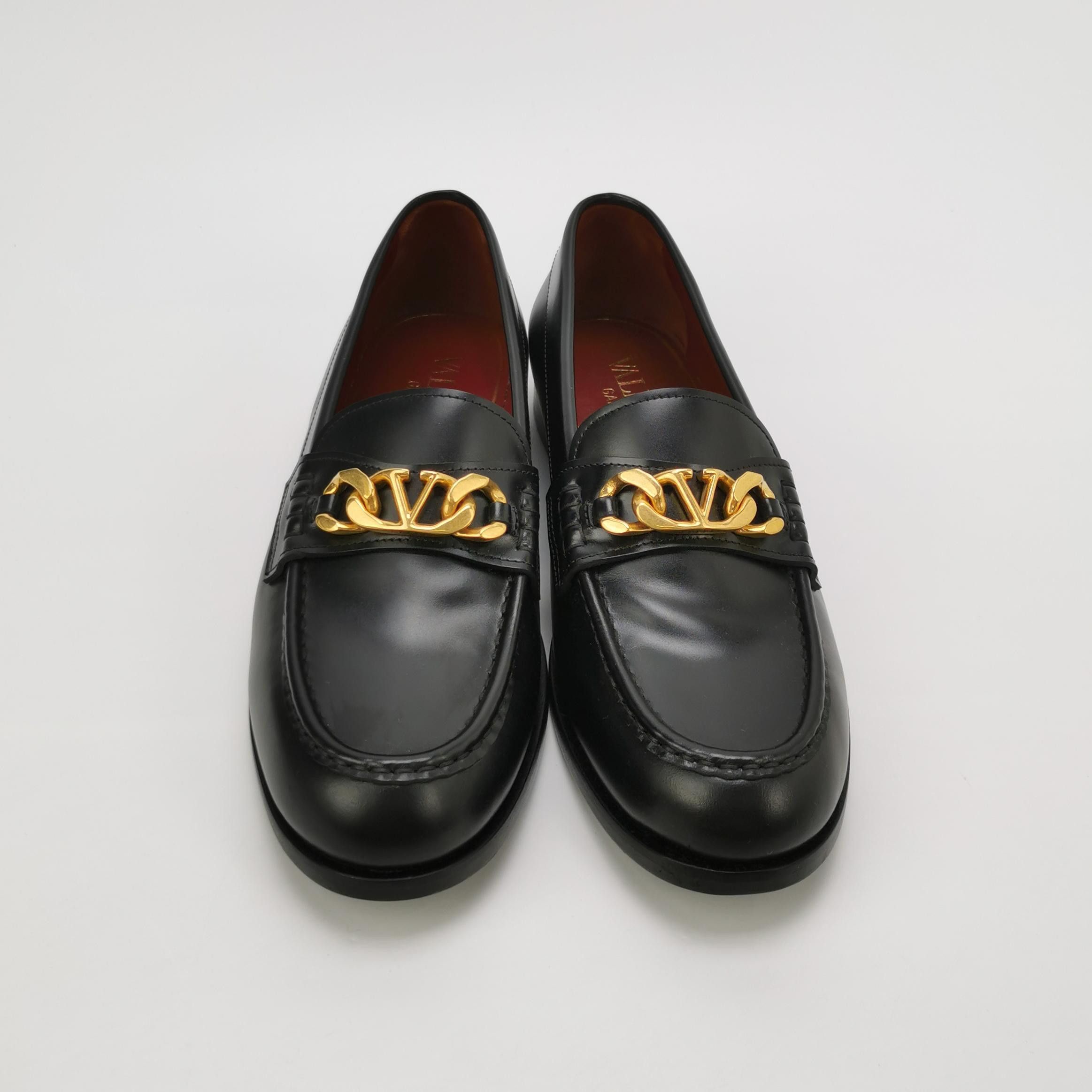 Valentino Valentino Metal V-Logo Leather Loafers Size 42.5 Size US 9 / EU 42 - 3 Thumbnail