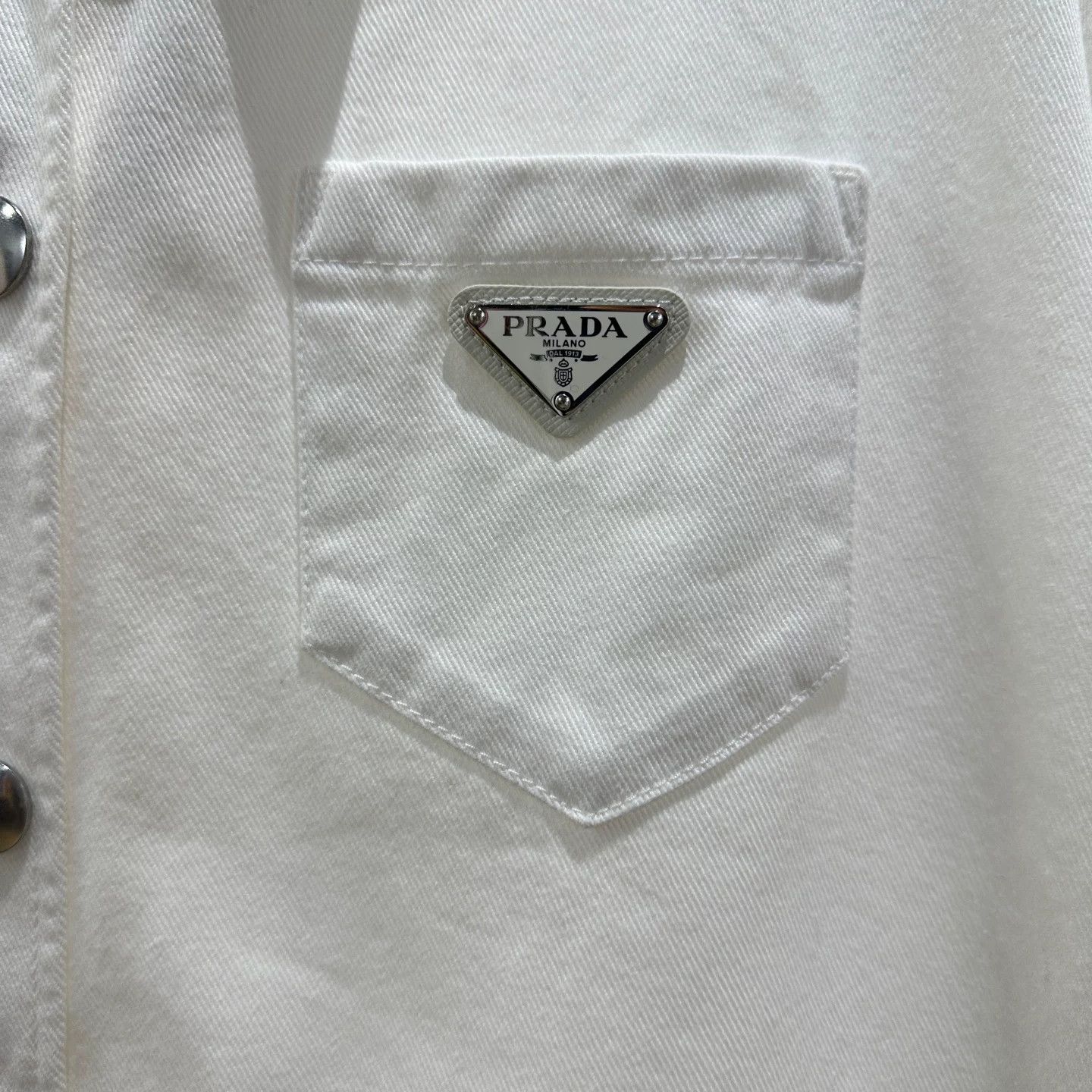 Prada Prada Denim White T-Shirt it_40 Women Size S / US 4 / IT 40 - 3 Thumbnail
