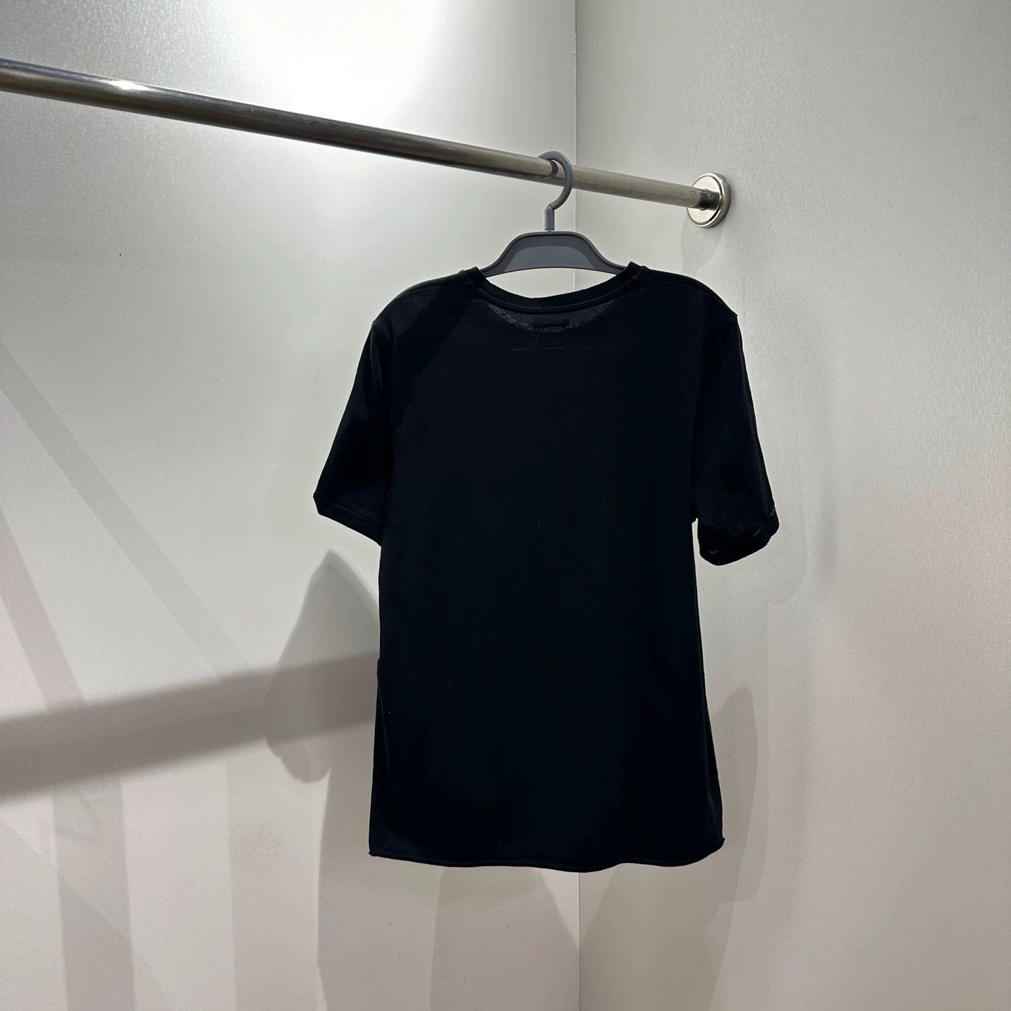 Saint Laurent Paris Saint Laurent Paris Printed T-Shirt S Women Size S / US 4 / IT 40 - 2 Thumbnail