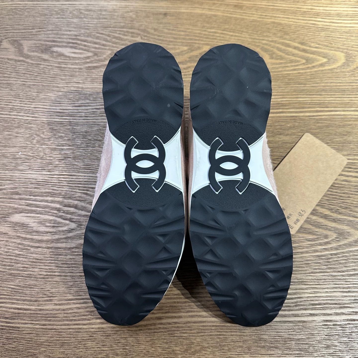 Chanel Chanel Casual Lowtop Sneakers 5 Men Size US 5 / EU 37 - 8 Thumbnail
