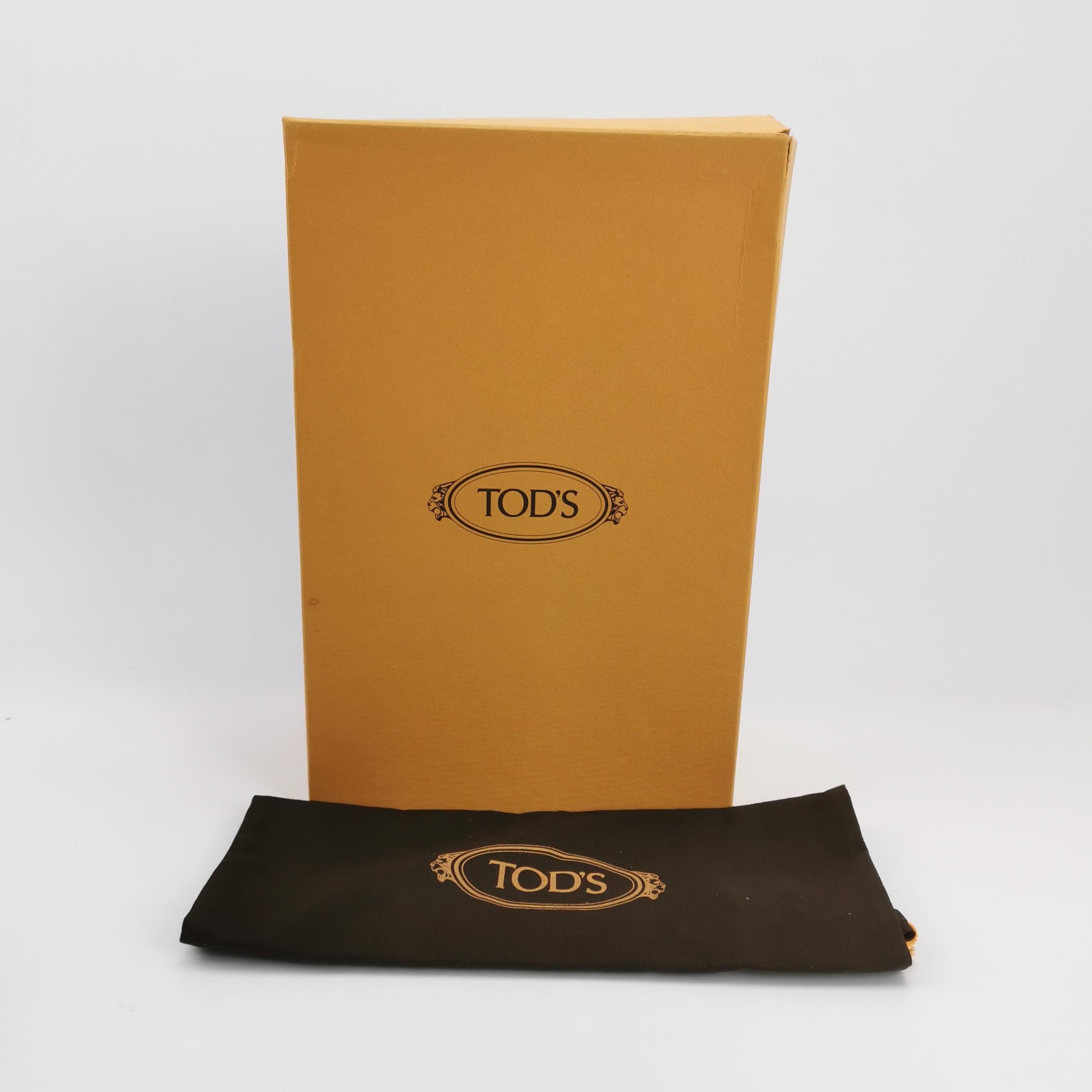 Tod's Tod's Black Leather Oxford Shoes Size 6 Size US 6 / EU 39 - 6 Thumbnail