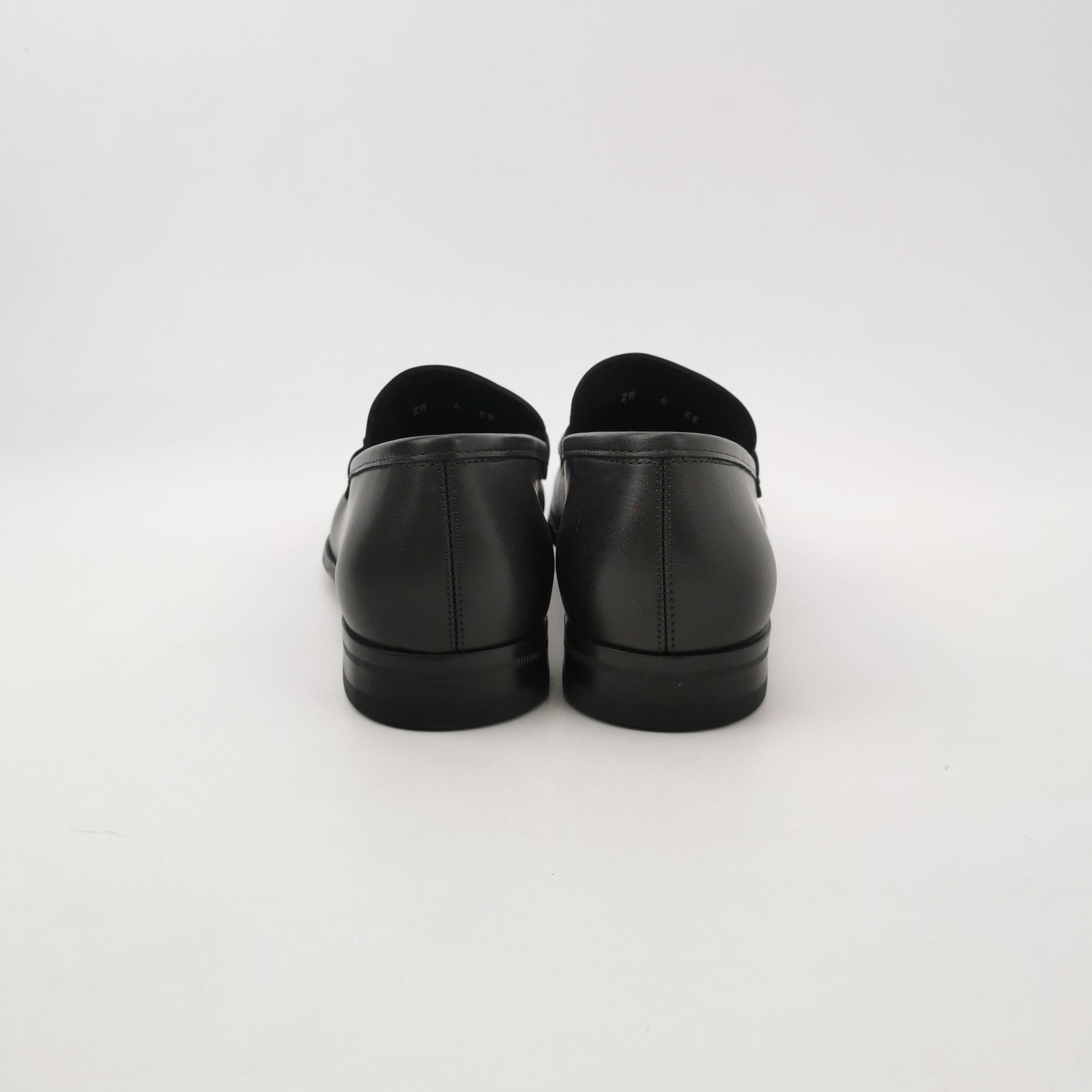 Salvatore Ferragamo Salvatore Ferragamo Gancini Leather Loafers 40 Size US 7 / EU 40 - 4 Thumbnail
