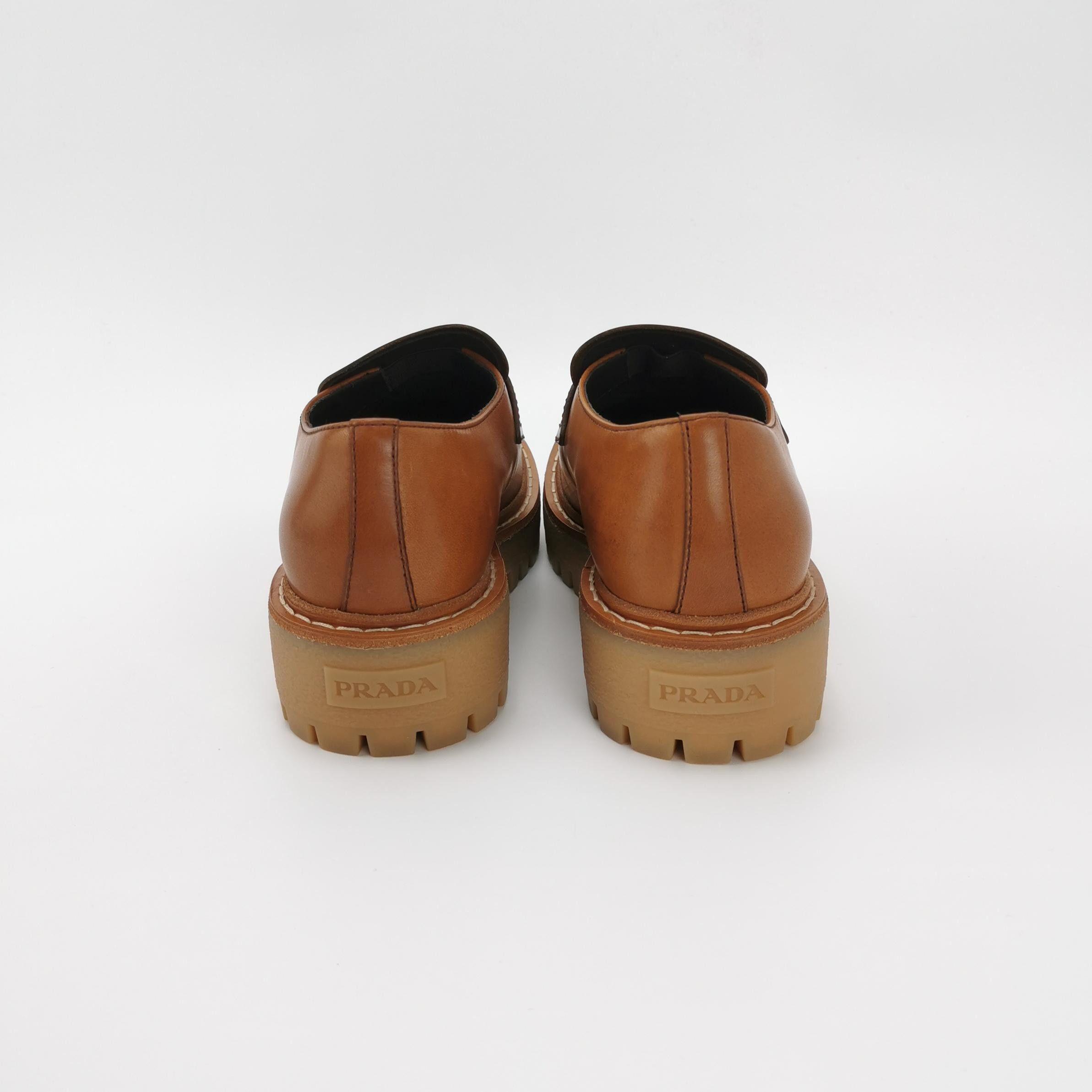 Prada Prada Triangle Logo Leather Loafers 40.5 Size US 7 / EU 40 - 4 Thumbnail
