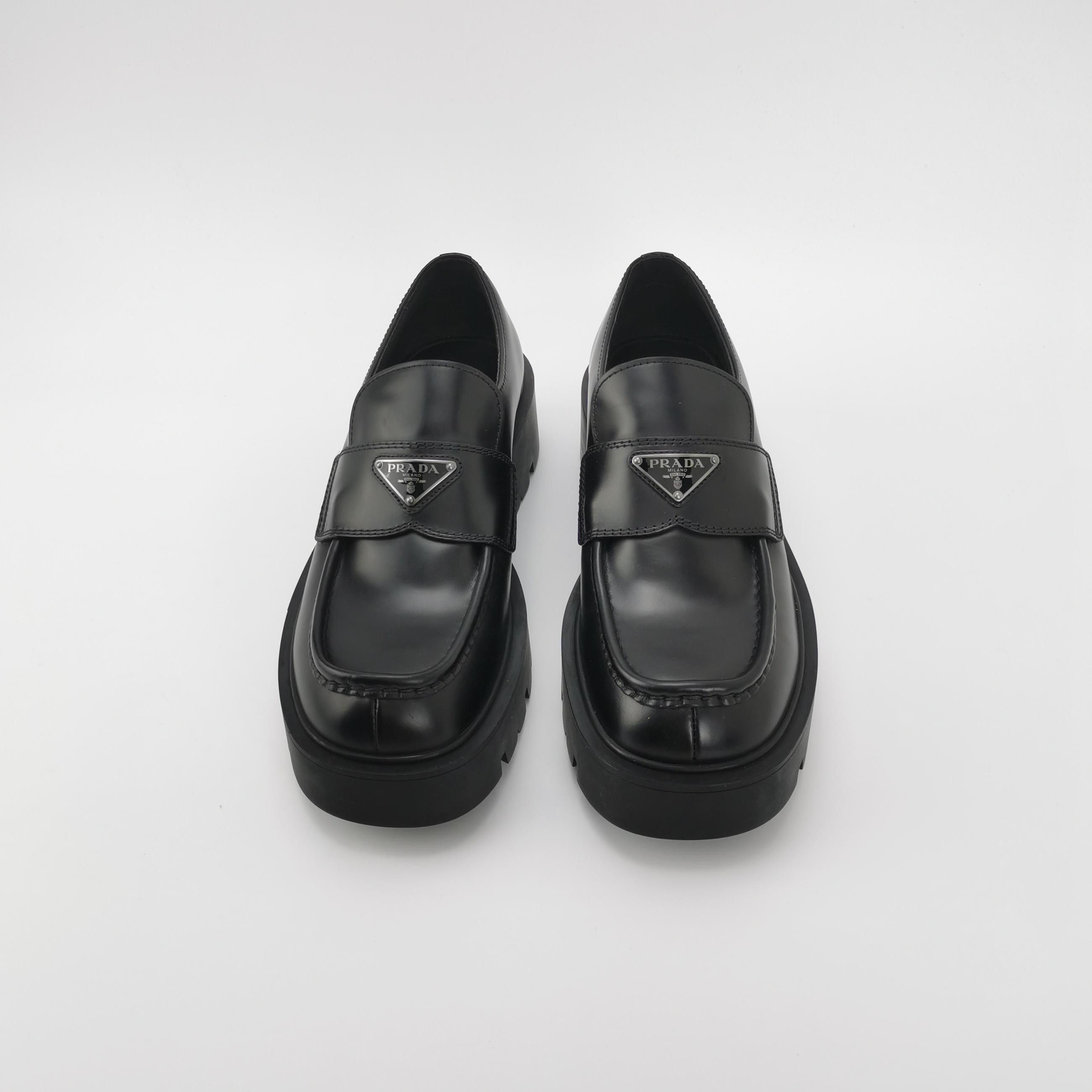 Prada Prada Triangle Logo Lug Sole Loafers Size 41 Size US 8 / EU 41 - 3 Thumbnail