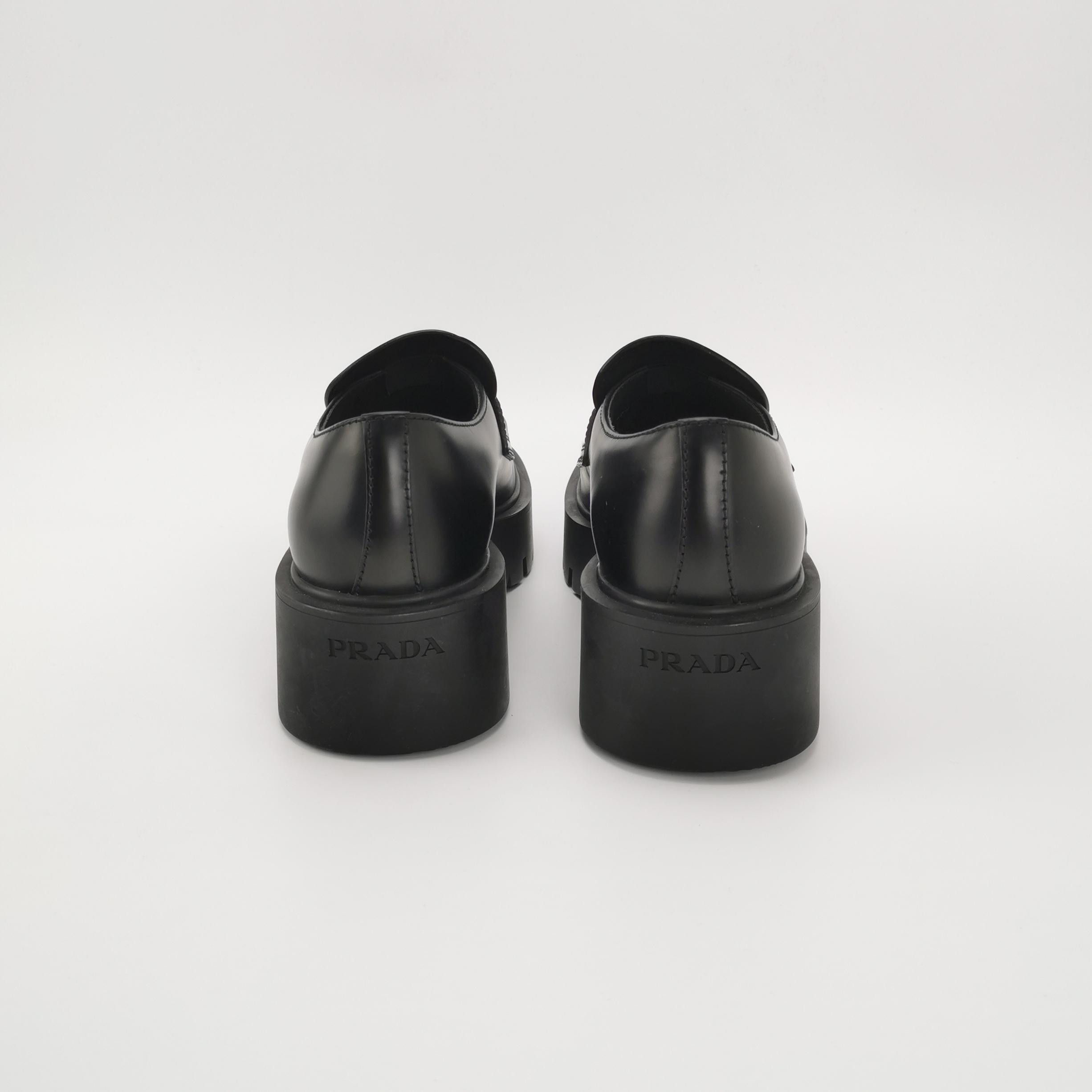 Prada Prada Triangle Logo Lug Sole Loafers Size 41 Size US 8 / EU 41 - 4 Thumbnail