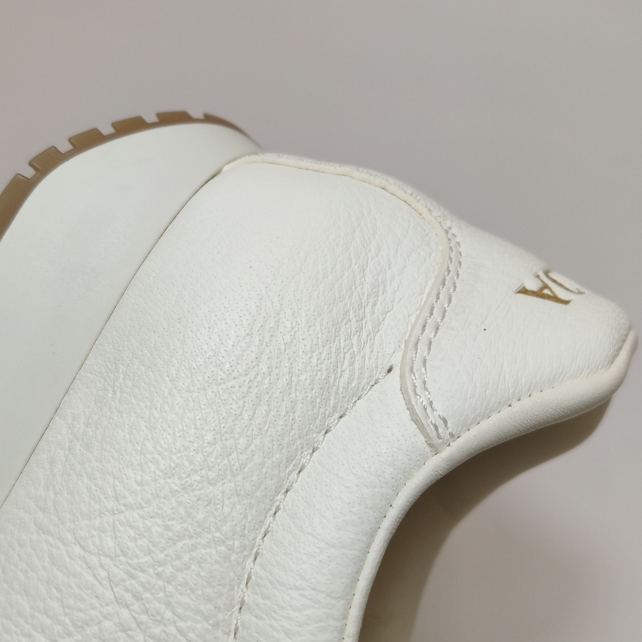 Prada Prada Deerskin Triangle Logo Sneakers 42 Size US 9 / EU 42 - 8 Thumbnail