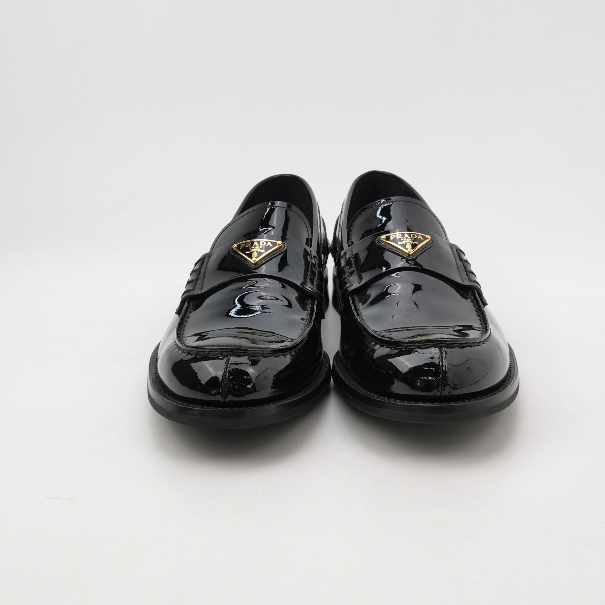 Prada Prada Triangle Logo Patent Leather Loafers 42 Size US 9 / EU 42 - 3 Thumbnail
