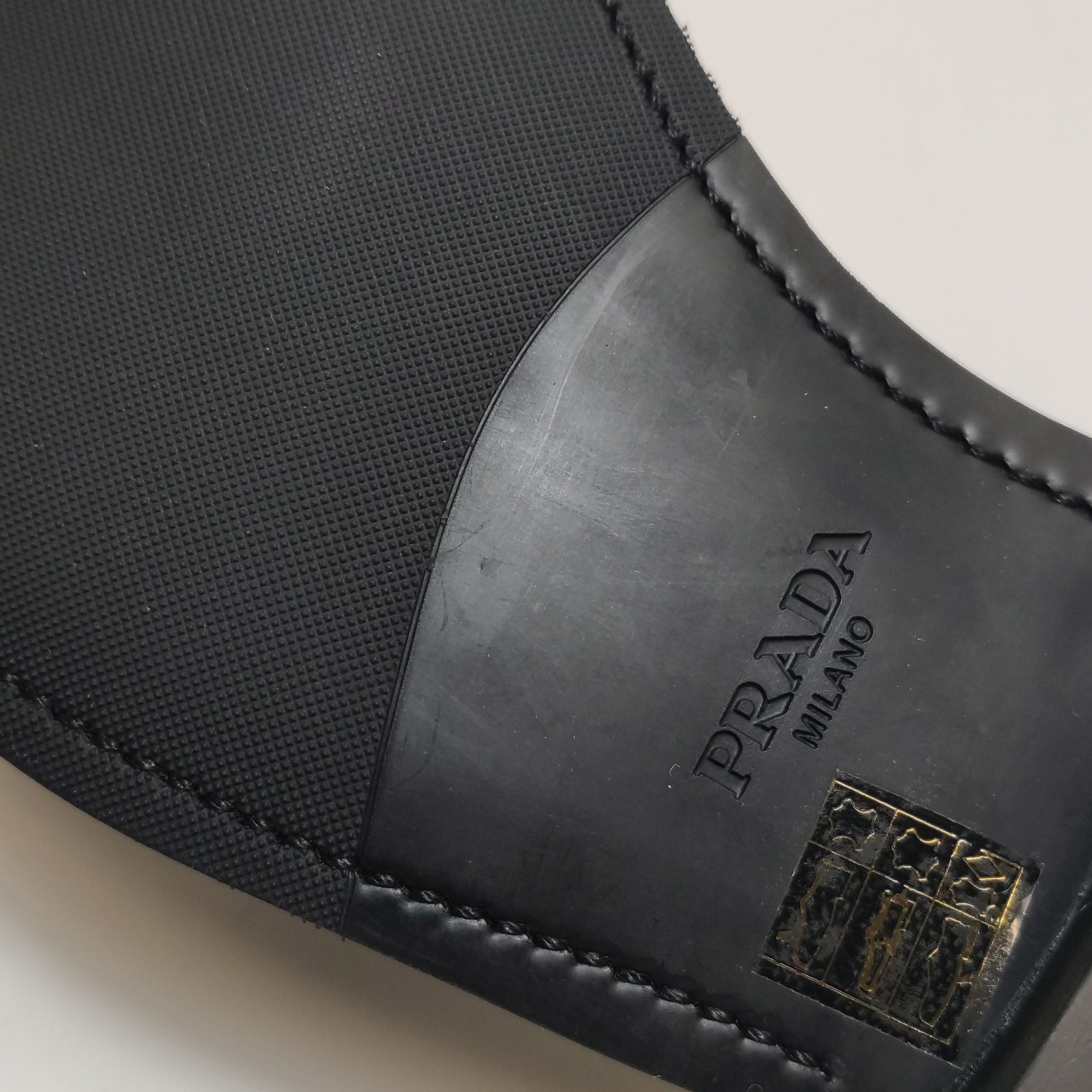 Prada Prada Triangle Logo Patent Leather Loafers 42 Size US 9 / EU 42 - 9 Thumbnail