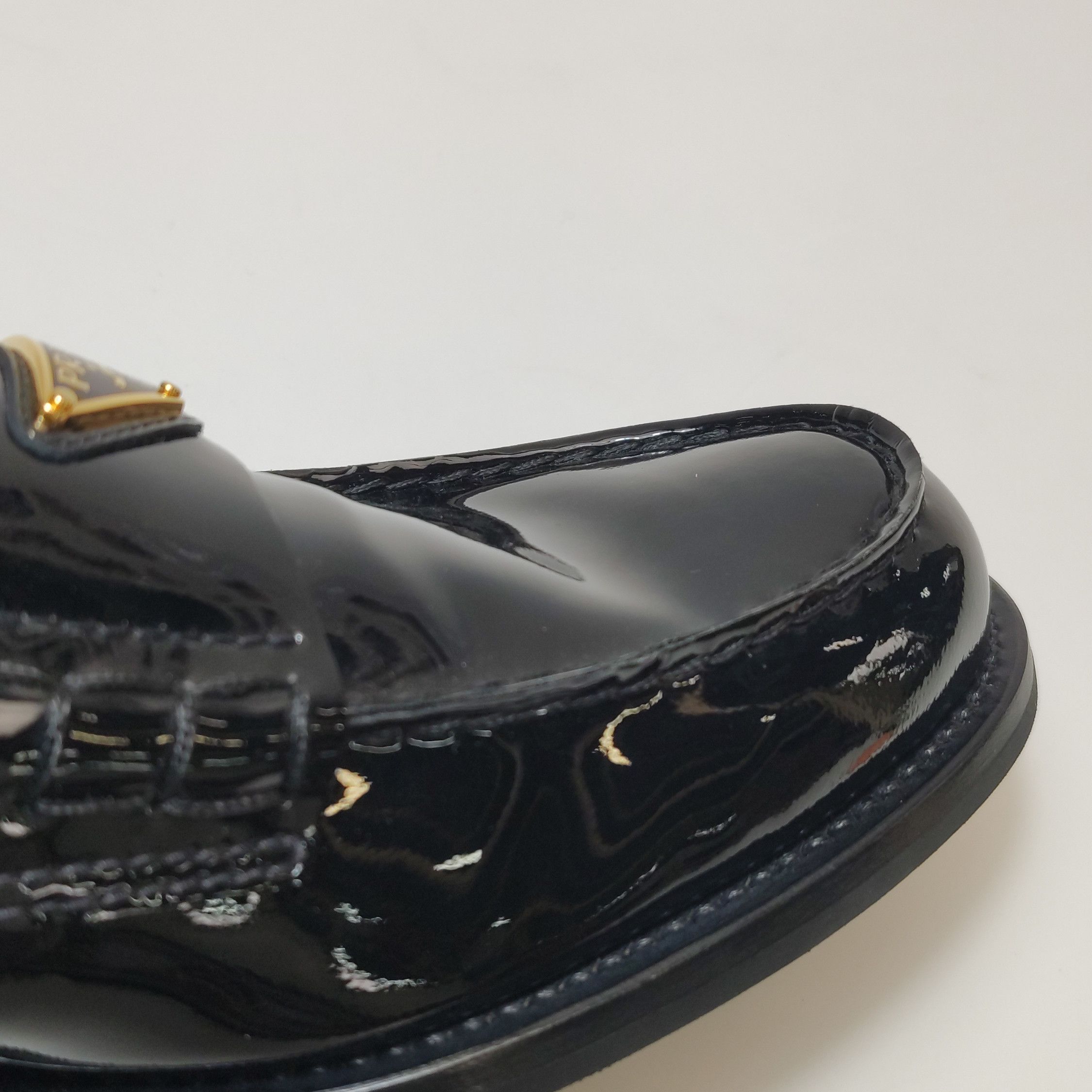 Prada Prada Triangle Logo Patent Leather Loafers 42 Size US 9 / EU 42 - 10 Thumbnail