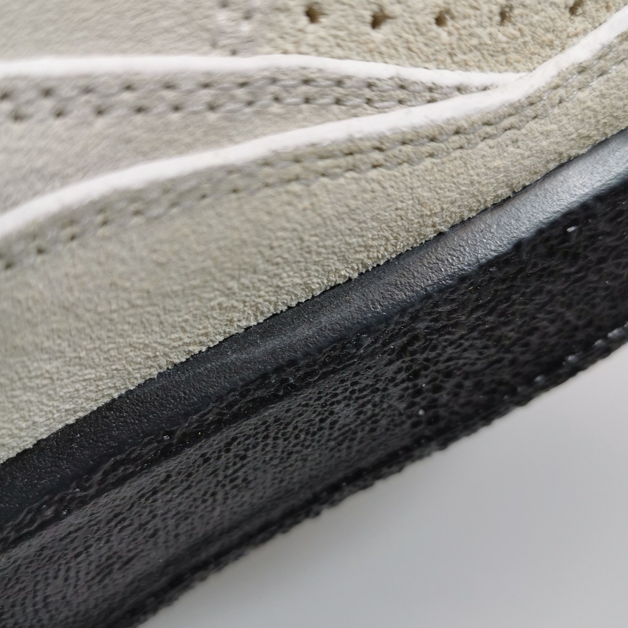 Jil Sander Jil Sander Suede Panel Low-Top Sneakers EU 42 Size US 9 / EU 42 - 7 Thumbnail