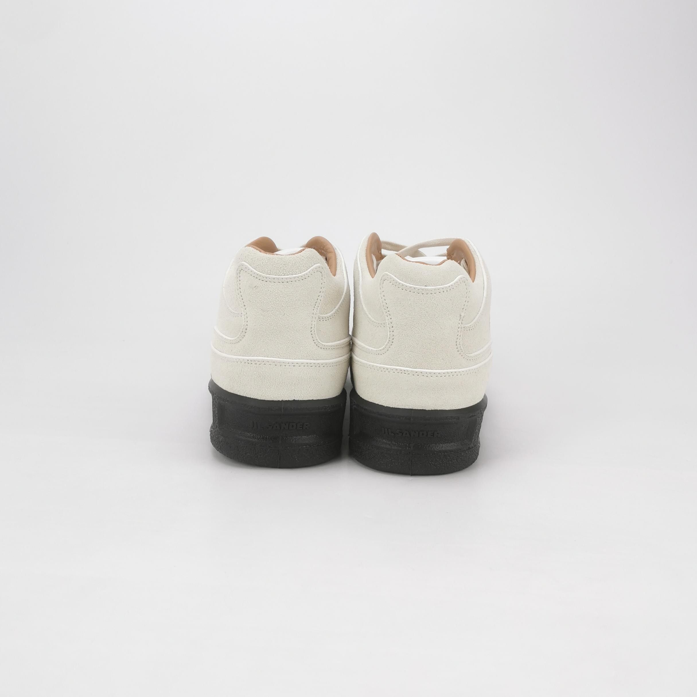 Jil Sander Jil Sander Suede Panel Low-Top Sneakers EU 42 Size US 9 / EU 42 - 4 Thumbnail