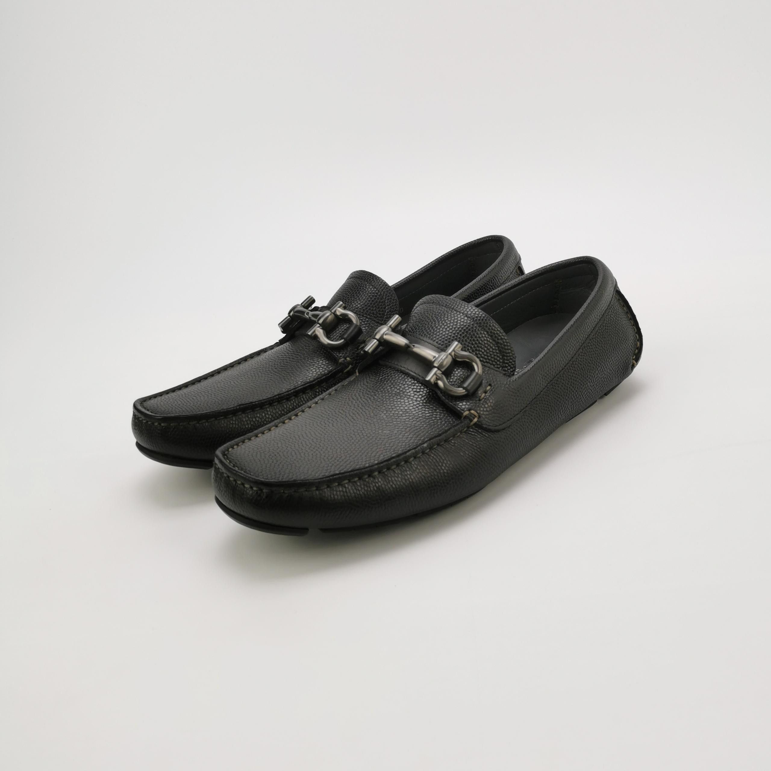 Salvatore Ferragamo Salvatore Ferragamo Gancini Leather Loafers 41 Size US 8 / EU 41 - 2 Thumbnail