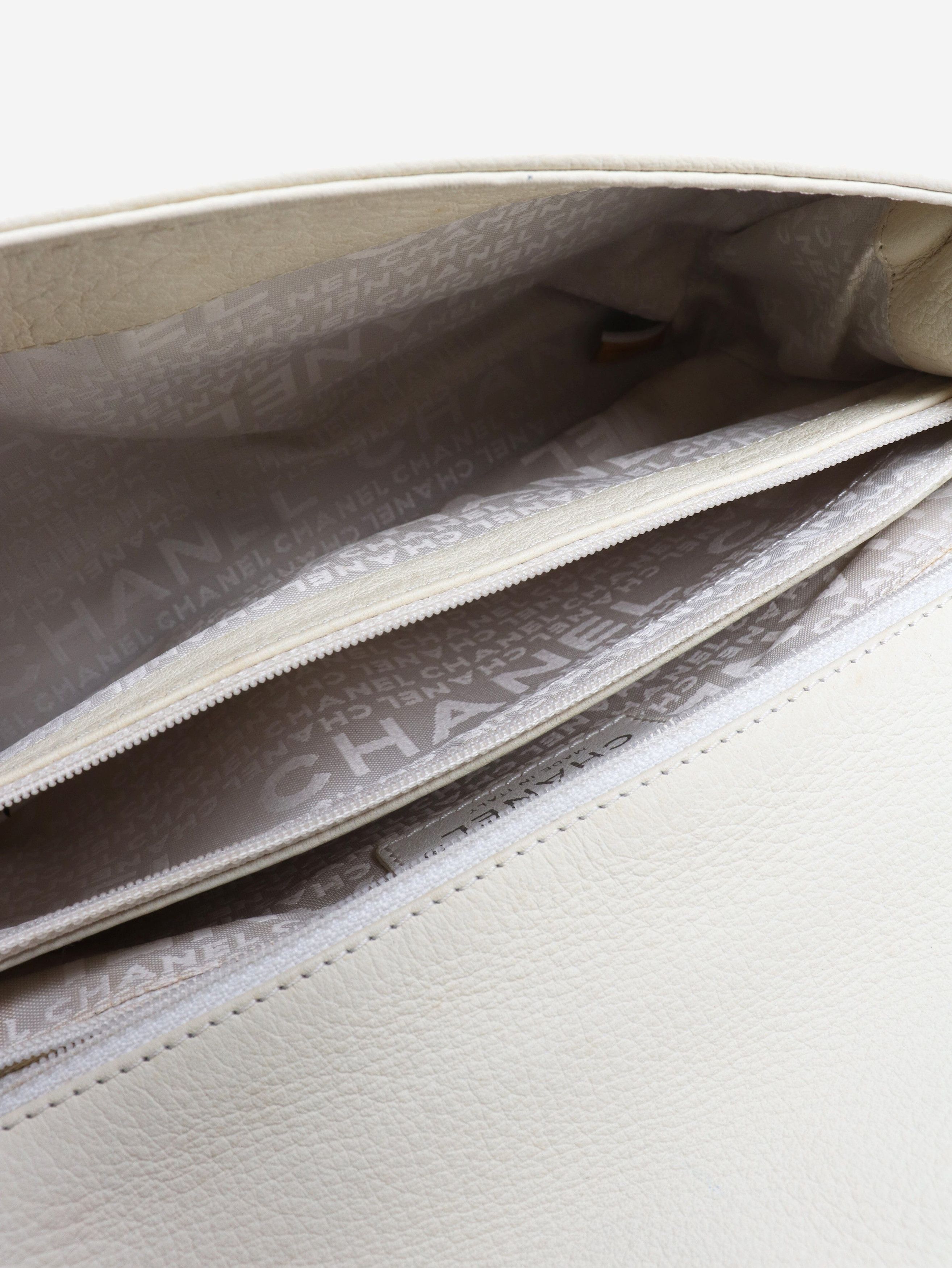 Chanel Cream 2004 dimand stitched shoulder bag Size ONE SIZE - 7 Thumbnail