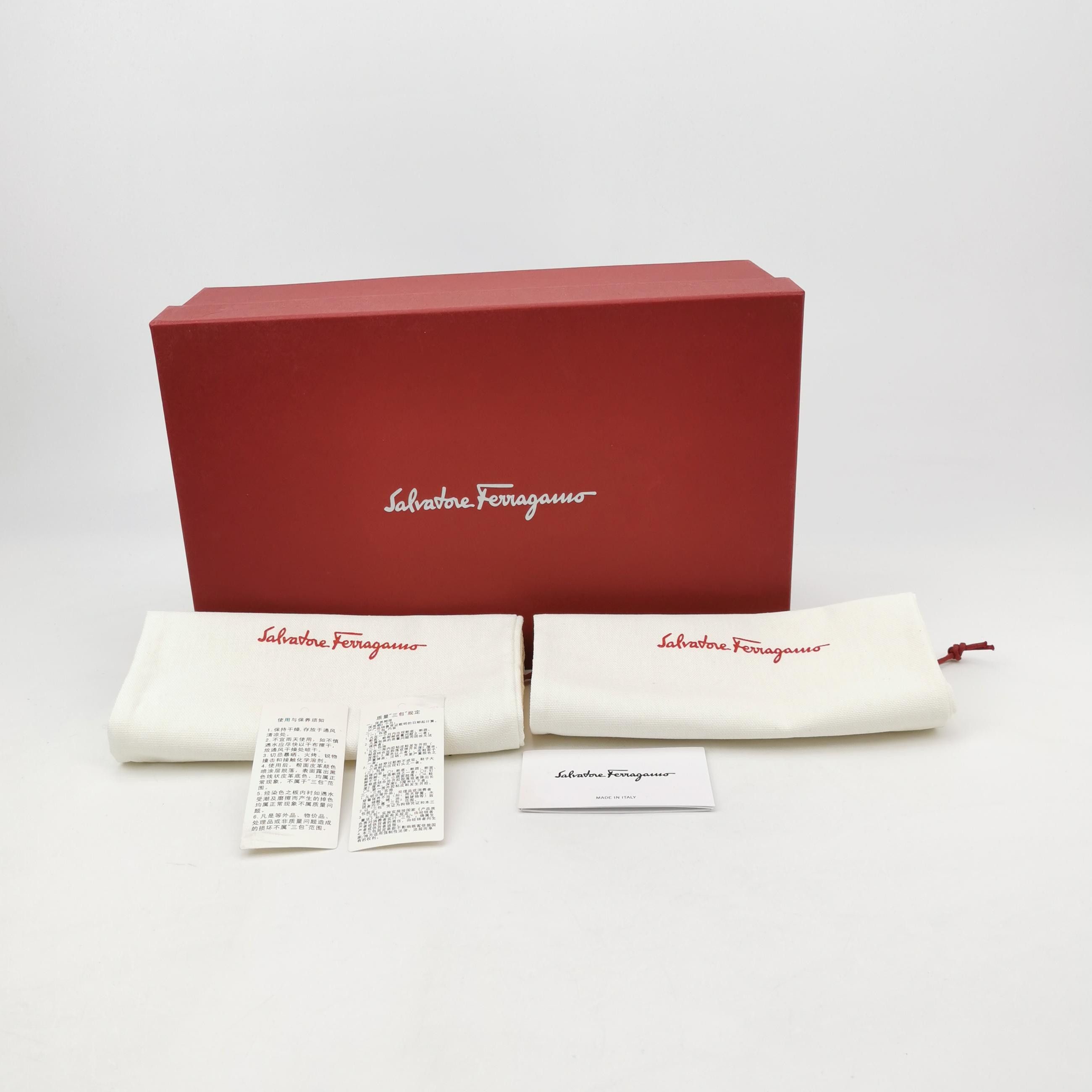 Salvatore Ferragamo Salvatore Ferragamo Cap Toe Leather Oxfords Size 9 Size US 10 / EU 43 - 6 Thumbnail