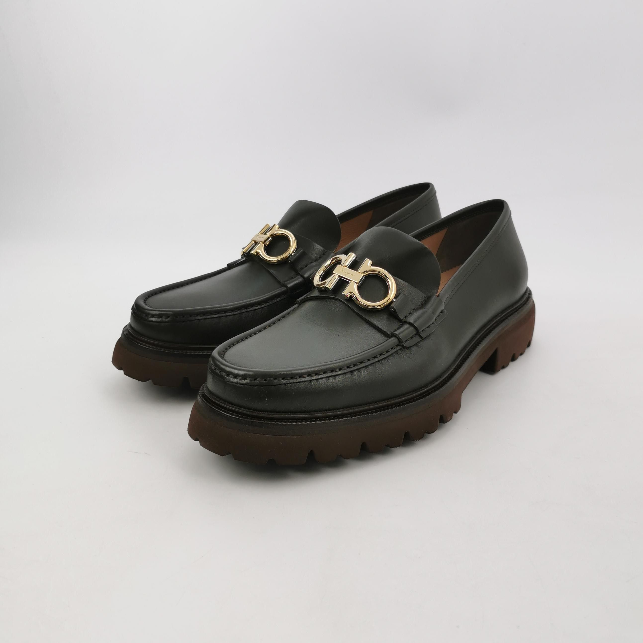 Salvatore Ferragamo Salvatore Ferragamo Gancini Leather Loafers 43 Size US 10 / EU 43 - 2 Thumbnail