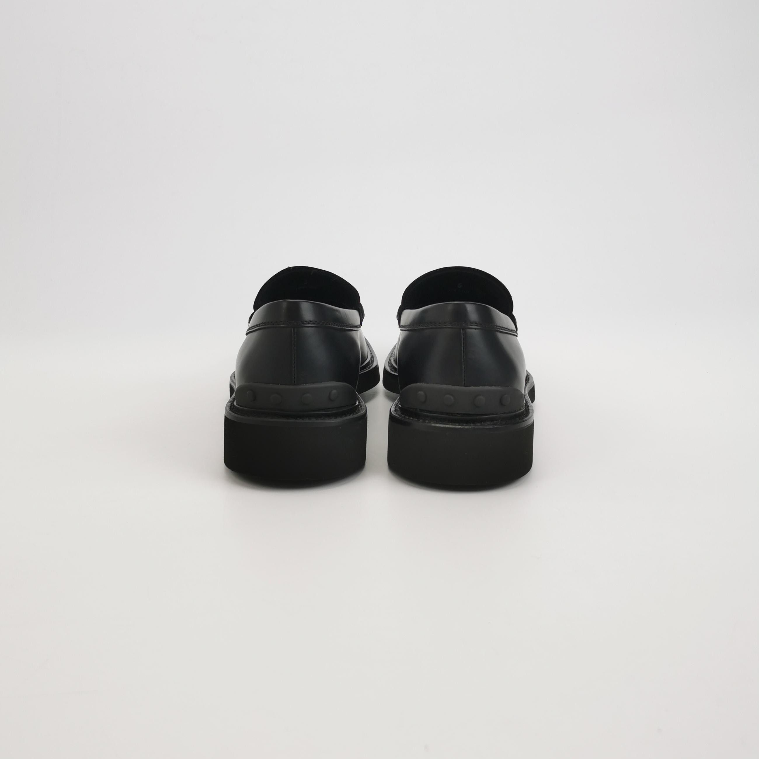 Tod's Tod's Leather T Logo Loafers EU 39 Size US 6 / EU 39 - 4 Thumbnail