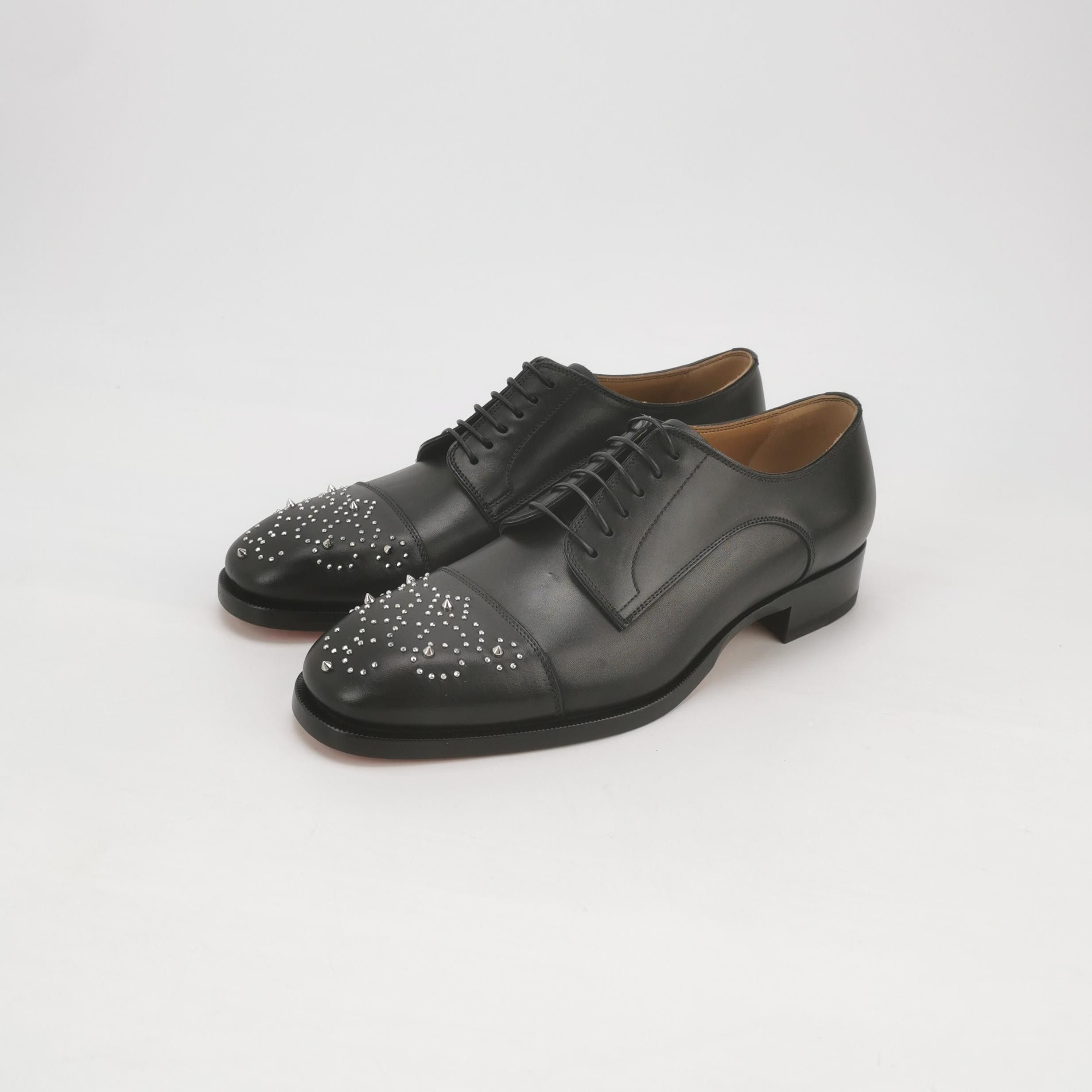 Christian Louboutin Christian Louboutin Studded Leather Shoes EU 40 Size US 7 / EU 40 - 2 Thumbnail
