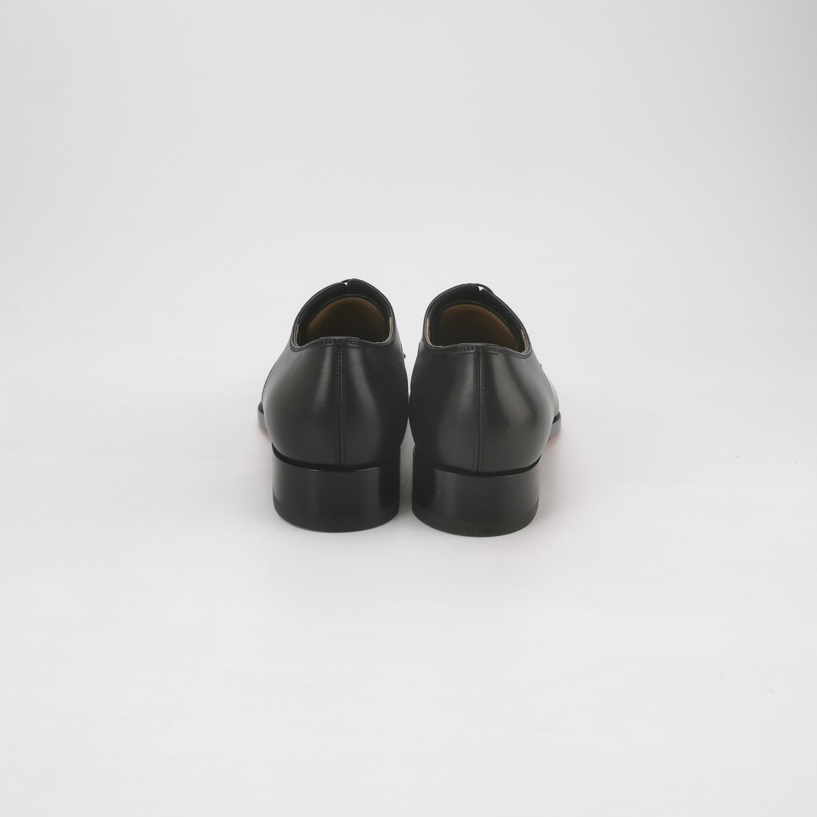 Christian Louboutin Christian Louboutin Studded Leather Derbies 40.5 Size US 7 / EU 40 - 4 Thumbnail