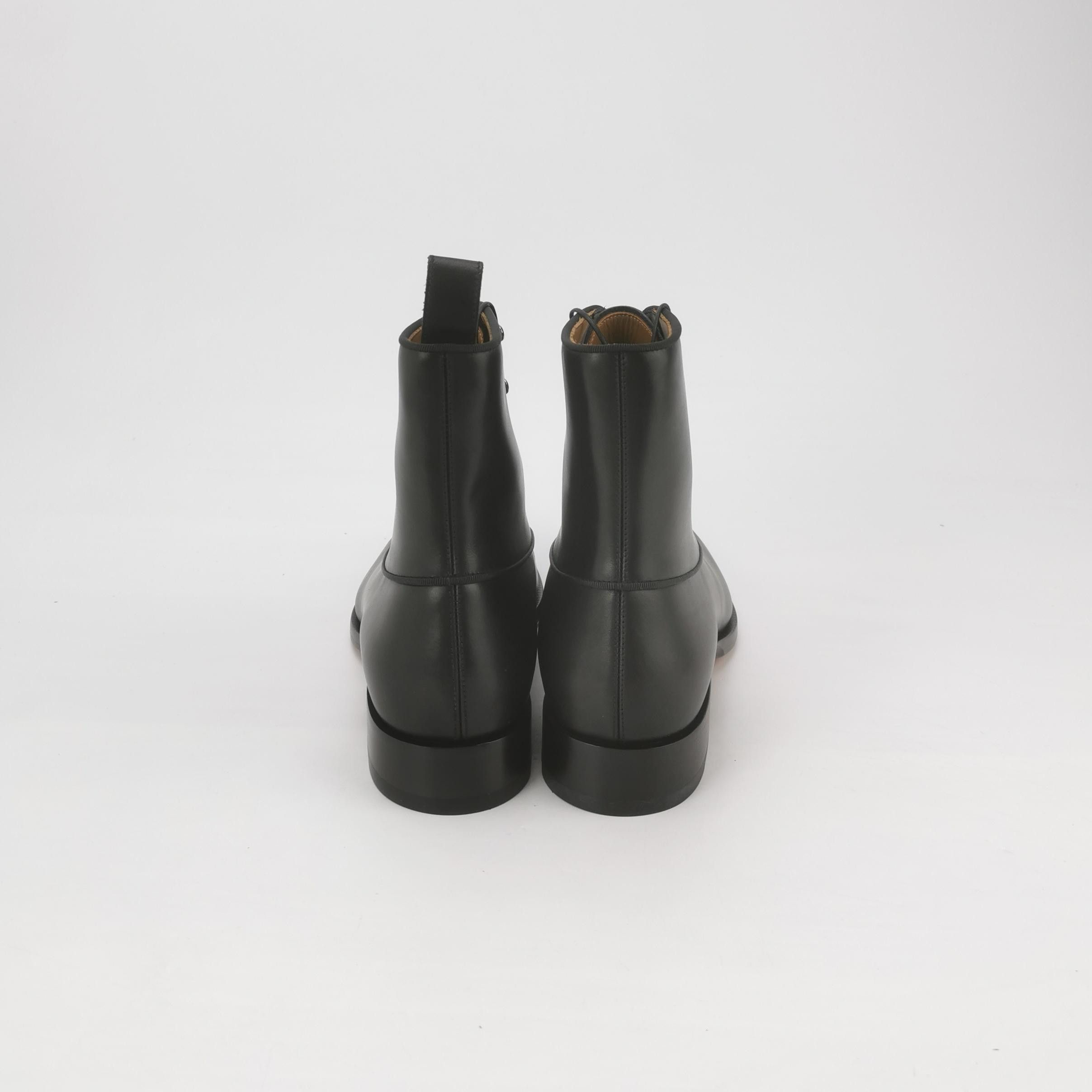 Christian Louboutin Christian Louboutin Black Leather Chambeliboot Size 40 Size US 7 / EU 40 - 4 Thumbnail