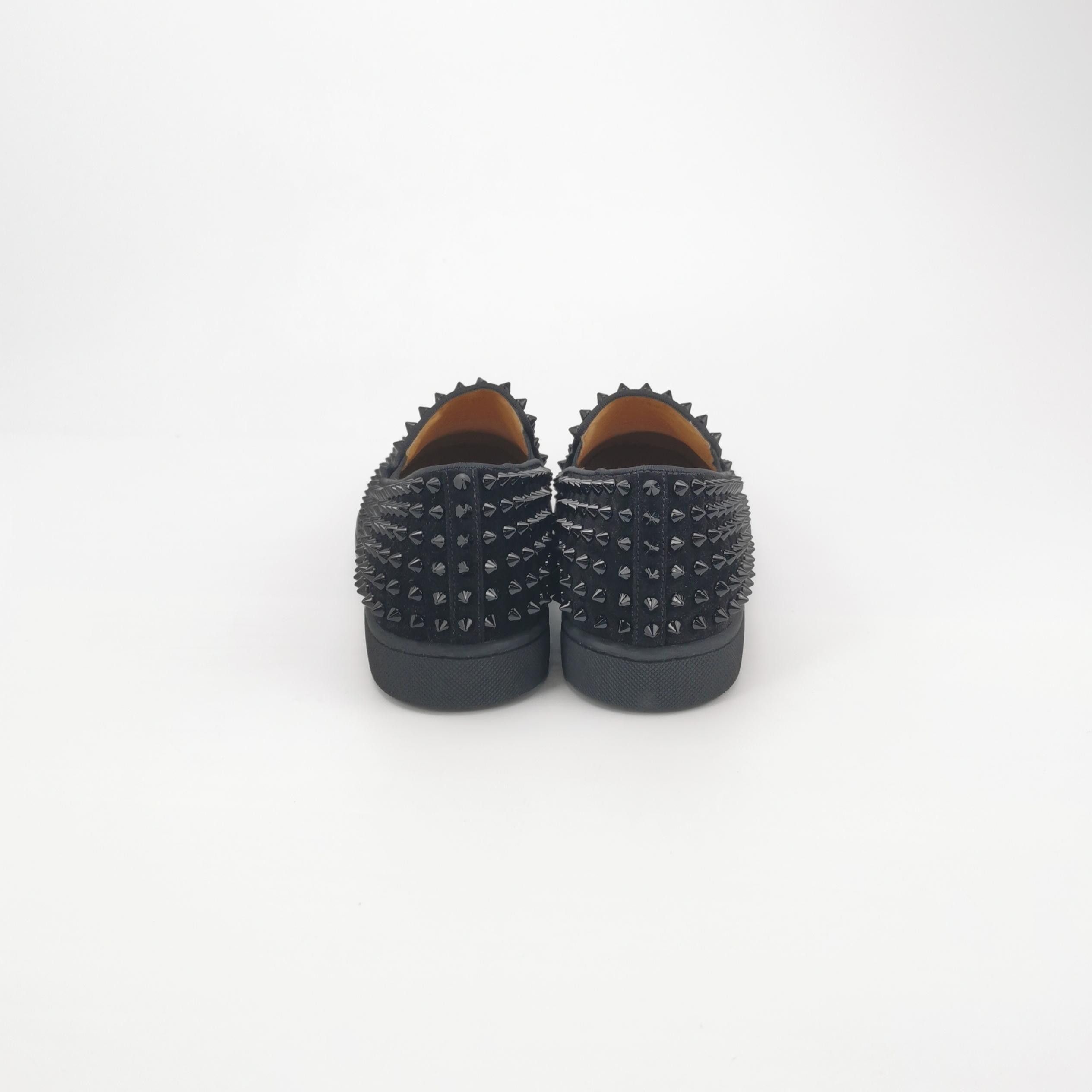 Christian Louboutin Christian Louboutin Studded Suede Roller-Boat Sneakers 39.5 Size US 6 / EU 39 - 5 Thumbnail