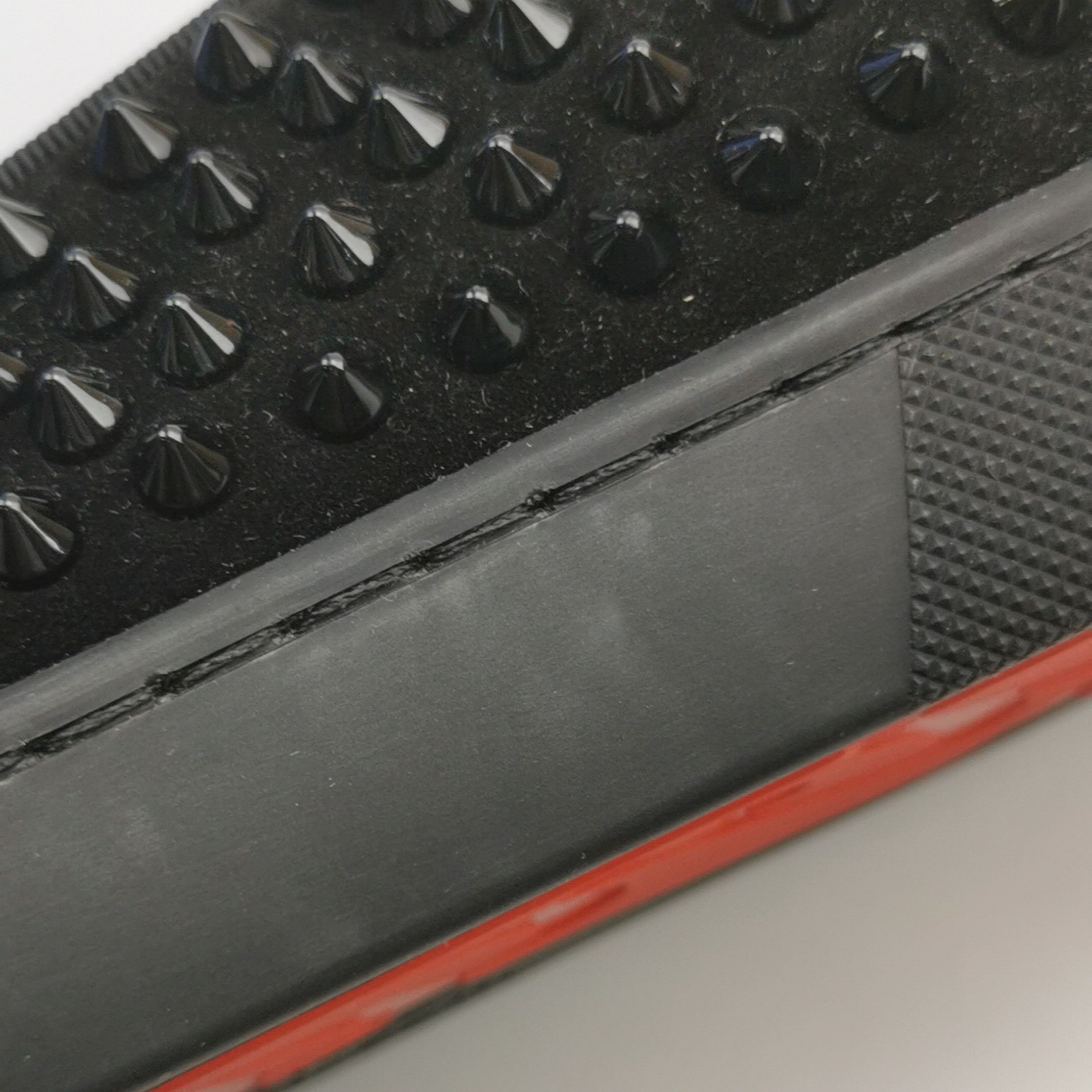 Christian Louboutin Christian Louboutin Studded Suede Roller-Boat Sneakers 39.5 Size US 6 / EU 39 - 8 Thumbnail