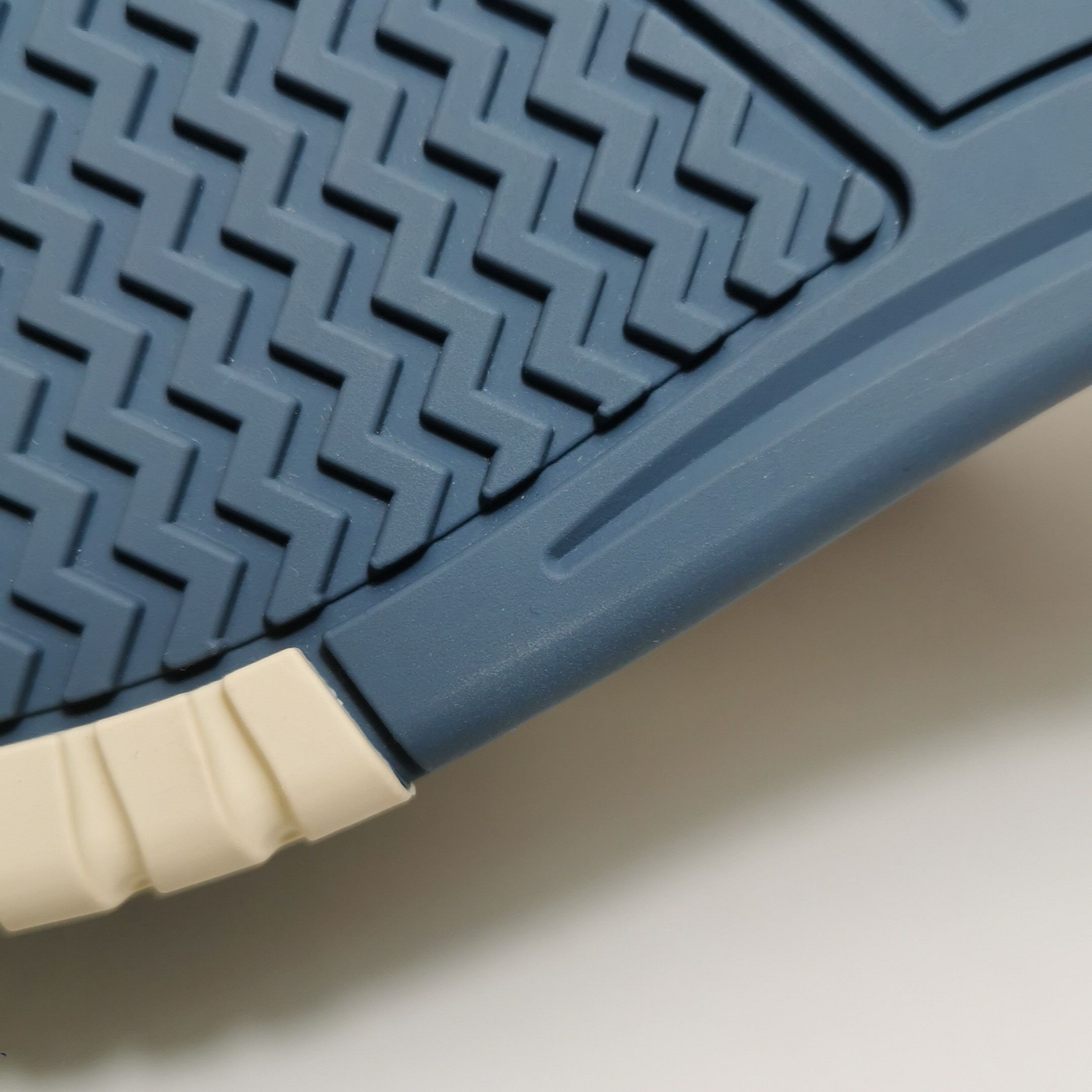 Gucci Gucci Re-Web Panel Low-Top Sneakers EU 39 Size US 6 / EU 39 - 9 Thumbnail