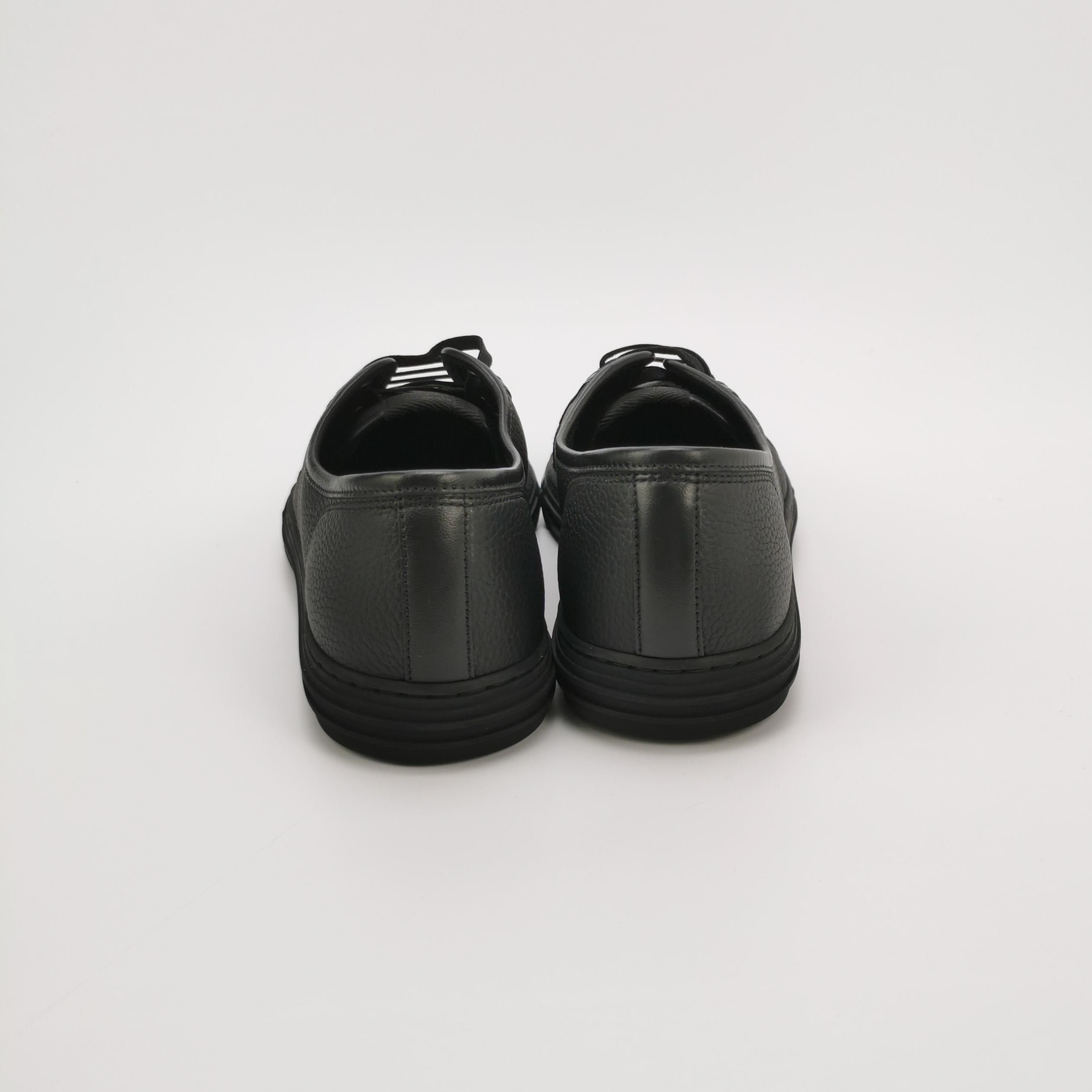 Gucci Gucci Black Pebbled Leather Low-Top Sneakers 43 Size US 10 / EU 43 - 5 Thumbnail