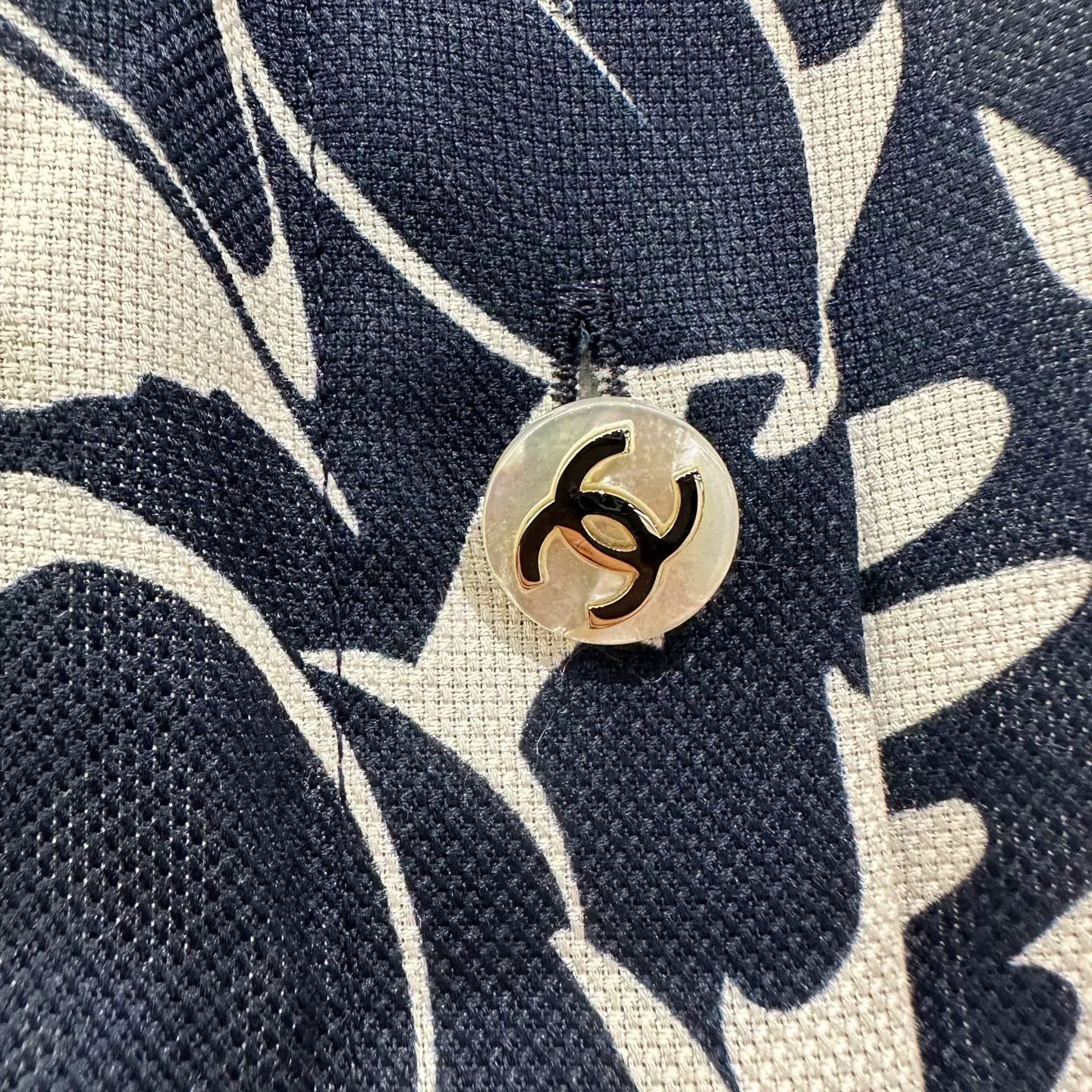 Chanel Chanel T-Shirt us_4 Women Size S / US 4 / IT 40 - 7 Thumbnail