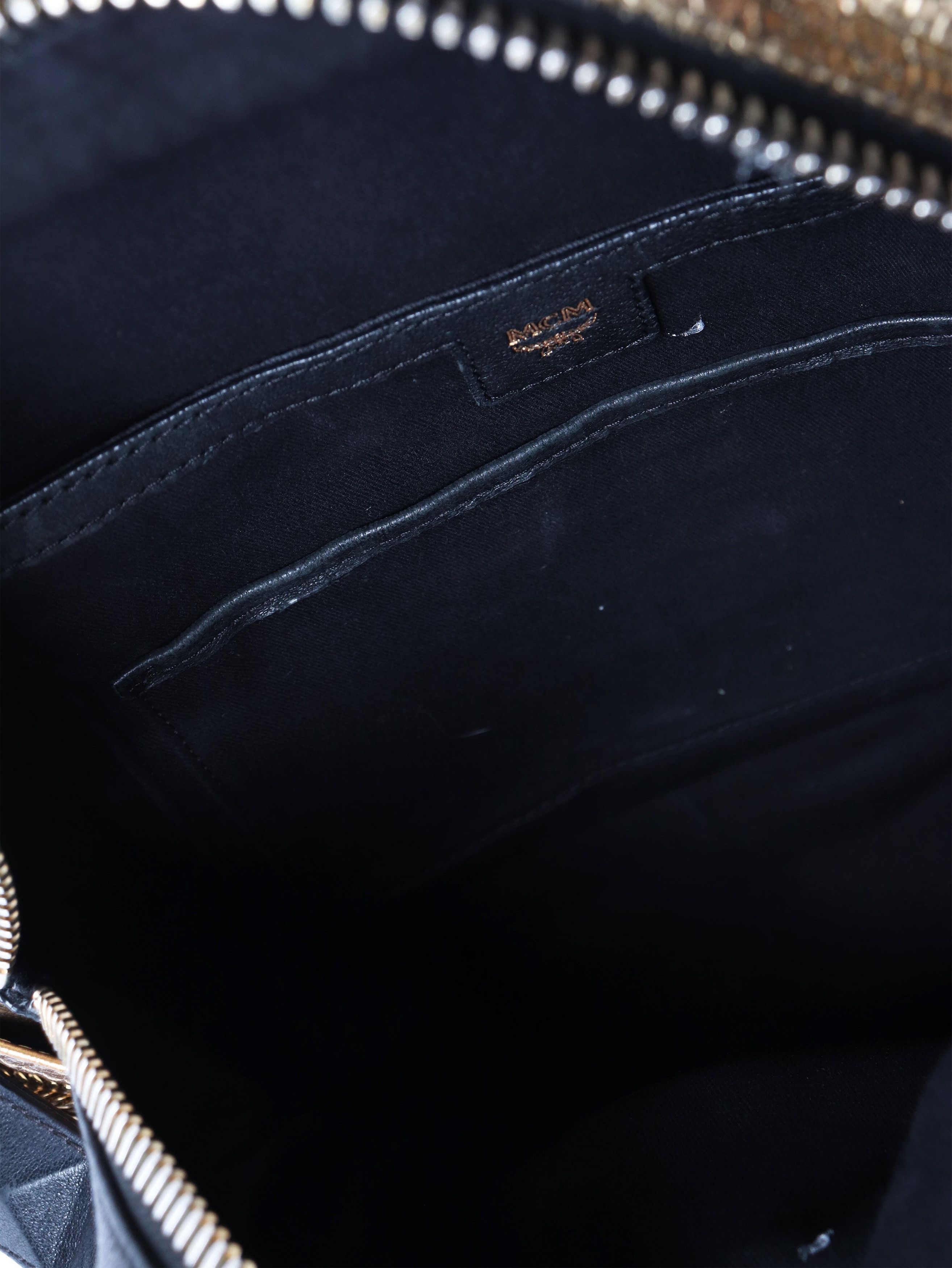 MCM Gold metallic backpack Size ONE SIZE - 8 Thumbnail