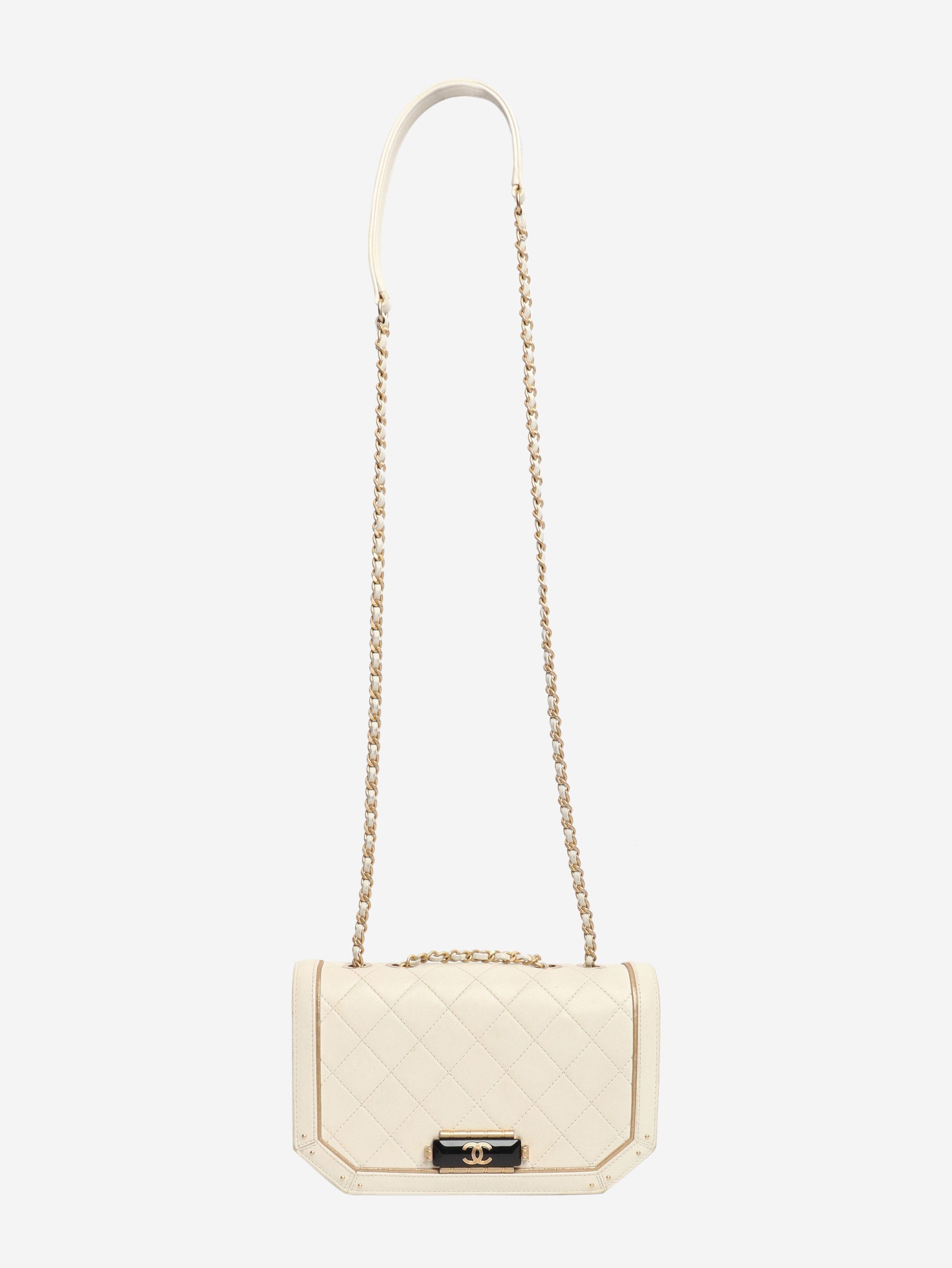 Chanel Cream 2017 lambskin shoulder bag Size ONE SIZE - 3 Thumbnail
