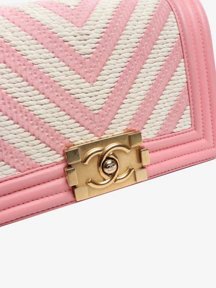 Chanel Pink and white 2017 small braided chevron Boy bag Size ONE SIZE - 5 Thumbnail