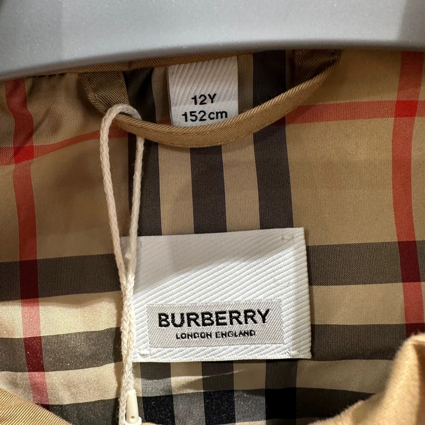 Burberry Burberry Plaid T-Shirt M Women Size M / US 6-8 / IT 42-44 - 3 Thumbnail