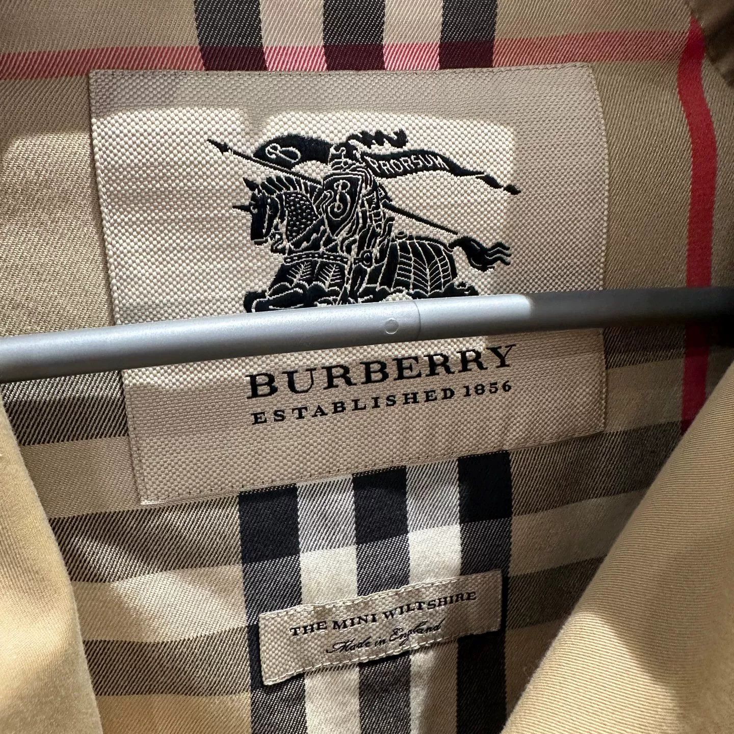 Burberry Burberry Beige T-Shirt M Women Size M / US 6-8 / IT 42-44 - 3 Thumbnail