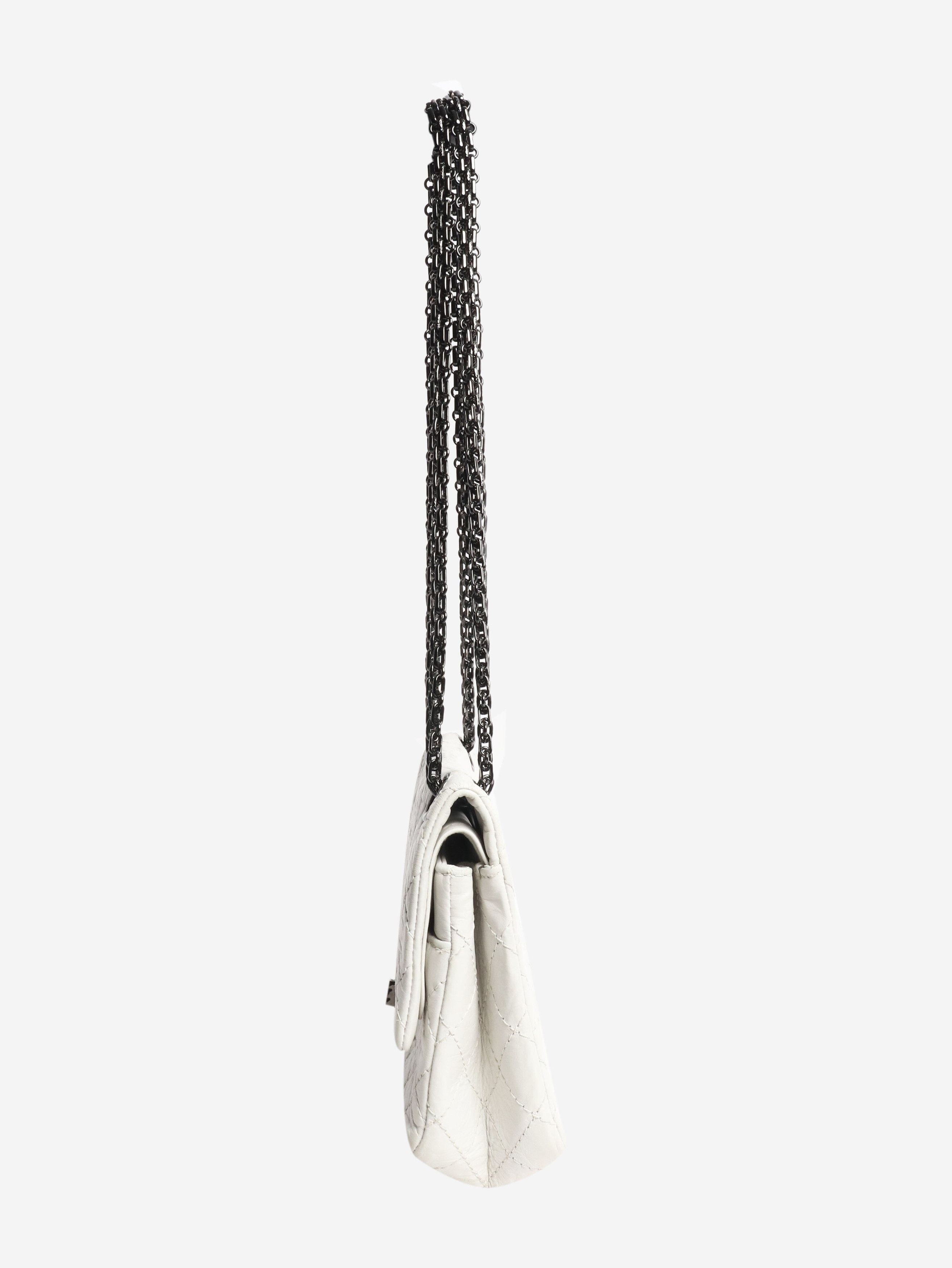 Chanel White 2008 2.55 crinkled lambskin shoulder bag Size ONE SIZE - 2 Thumbnail