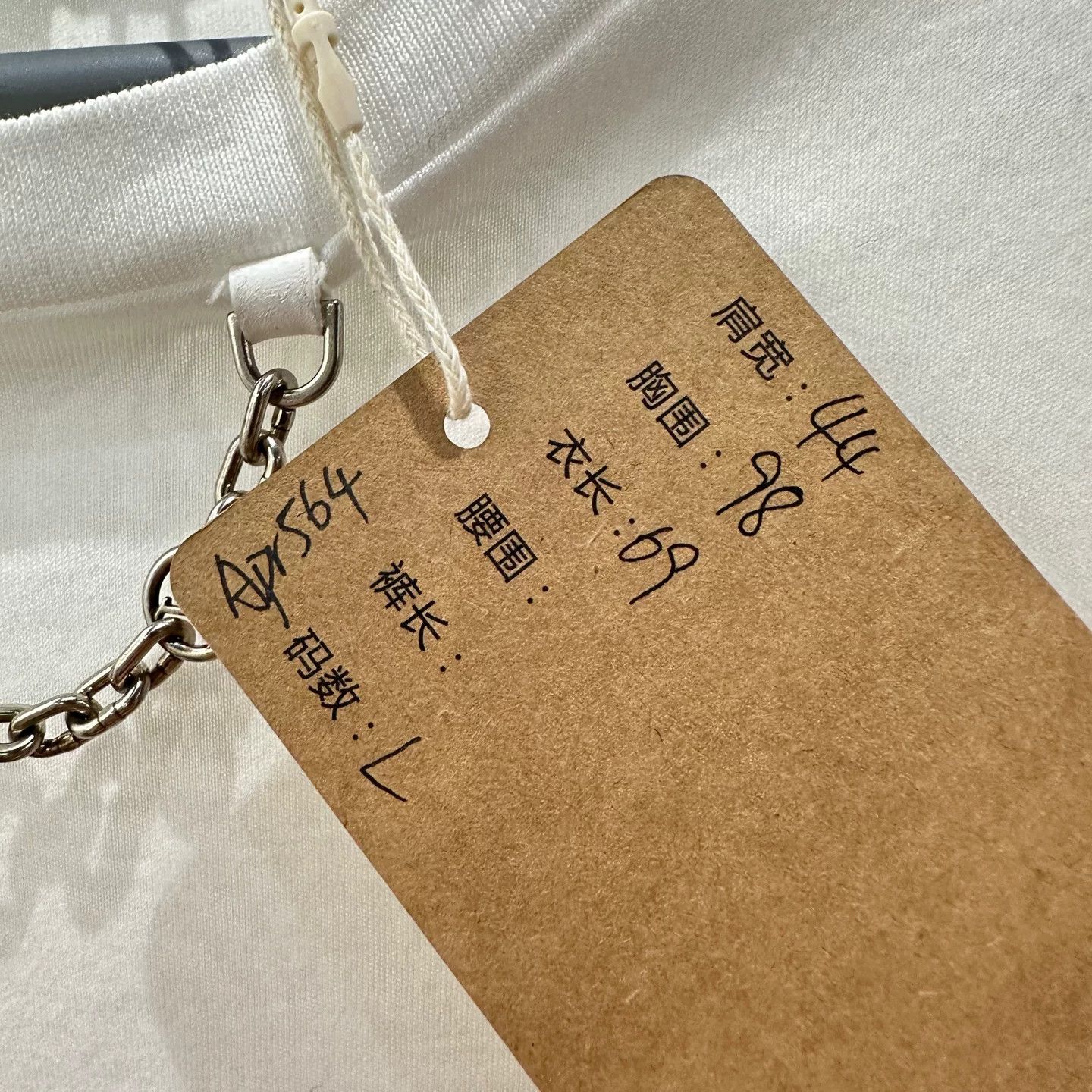 Louis Vuitton Louis Vuitton Retro Embroidered T-Shirt L Women Size L / US 10 / IT 46 - 5 Thumbnail