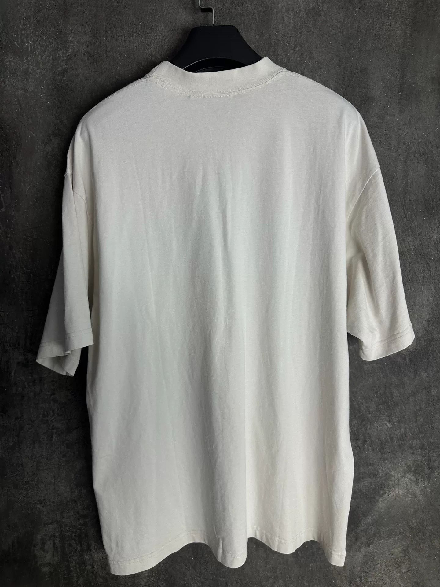 Balenciaga Balenciaga Blurred Wave Logo T-Shirt Size L Size US L / EU 52-54 / 3 - 4 Thumbnail
