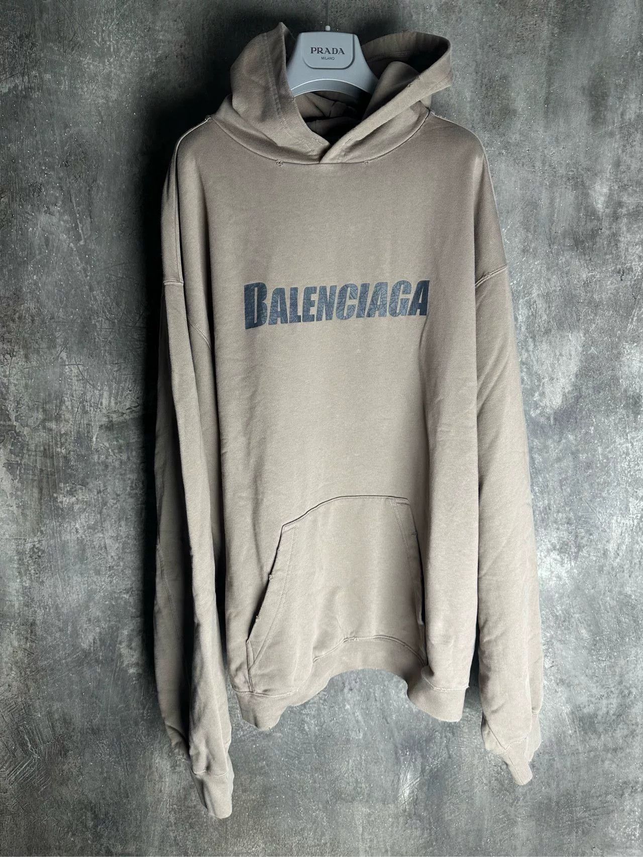 Balenciaga Balenciaga Cracked Logo Distressed Hoodie Size M Size US M / EU 48-50 / 2 - 2 Thumbnail