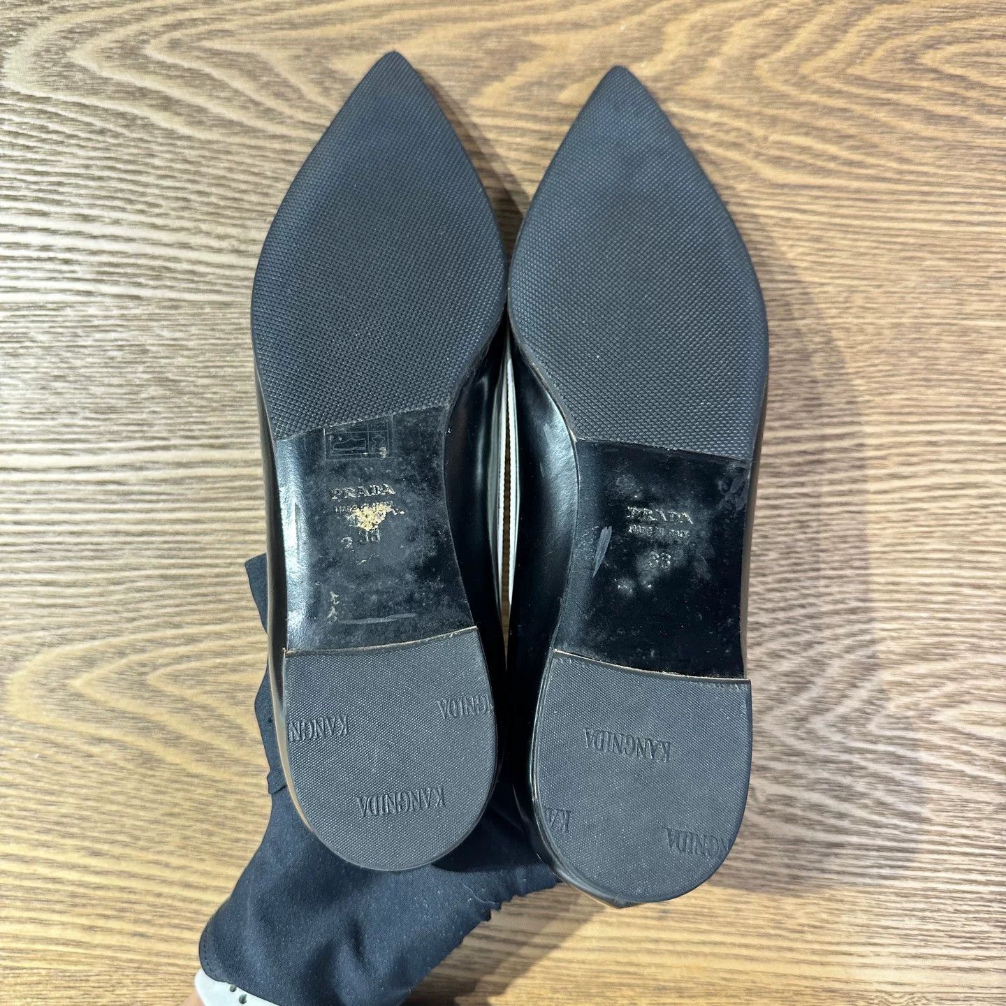 Prada Prada Casual Lowtop Sneakers 5.5 Men Size US 5.5 / EU 38 - 7 Thumbnail