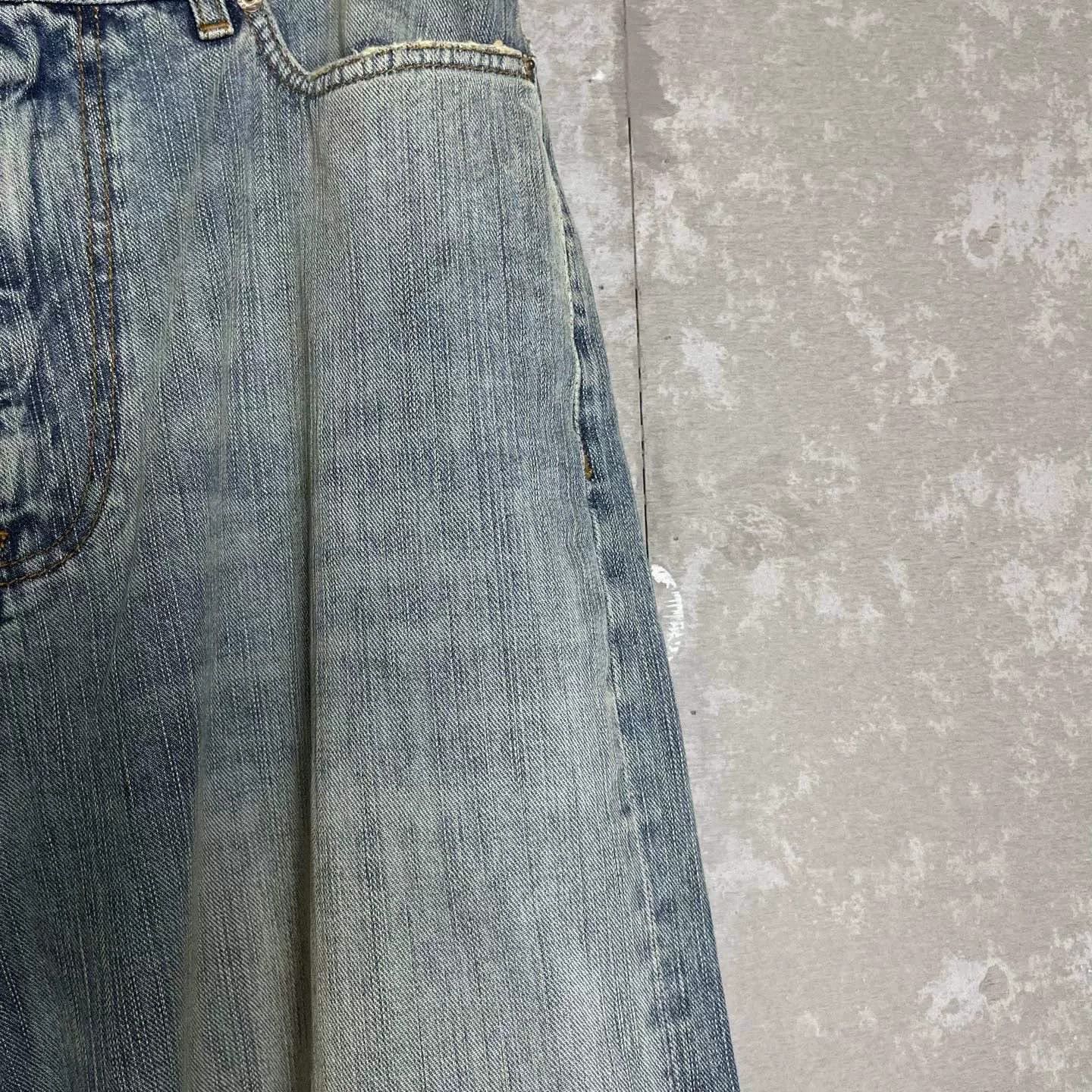 Balenciaga Balenciaga Washed Wide Leg Denim Jeans S Size US 30 / EU 46 - 4 Thumbnail