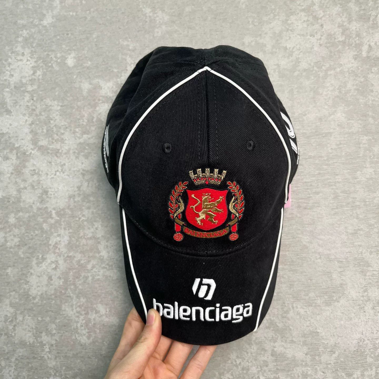 Balenciaga Balenciaga 3B City Limited Baseball Cap ONE SIZE Size ONE SIZE - 2 Thumbnail