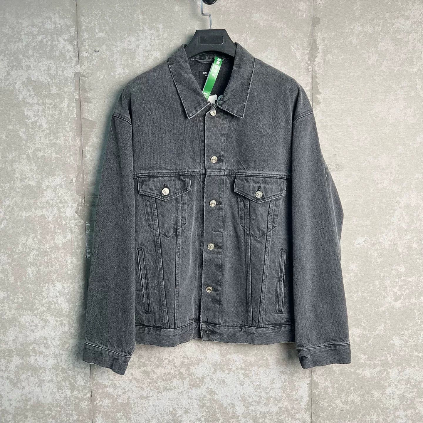 Balenciaga Balenciaga x Fortnite Limited Edition Denim Jacket XS Size US XS / EU 42 / 0 - 2 Thumbnail