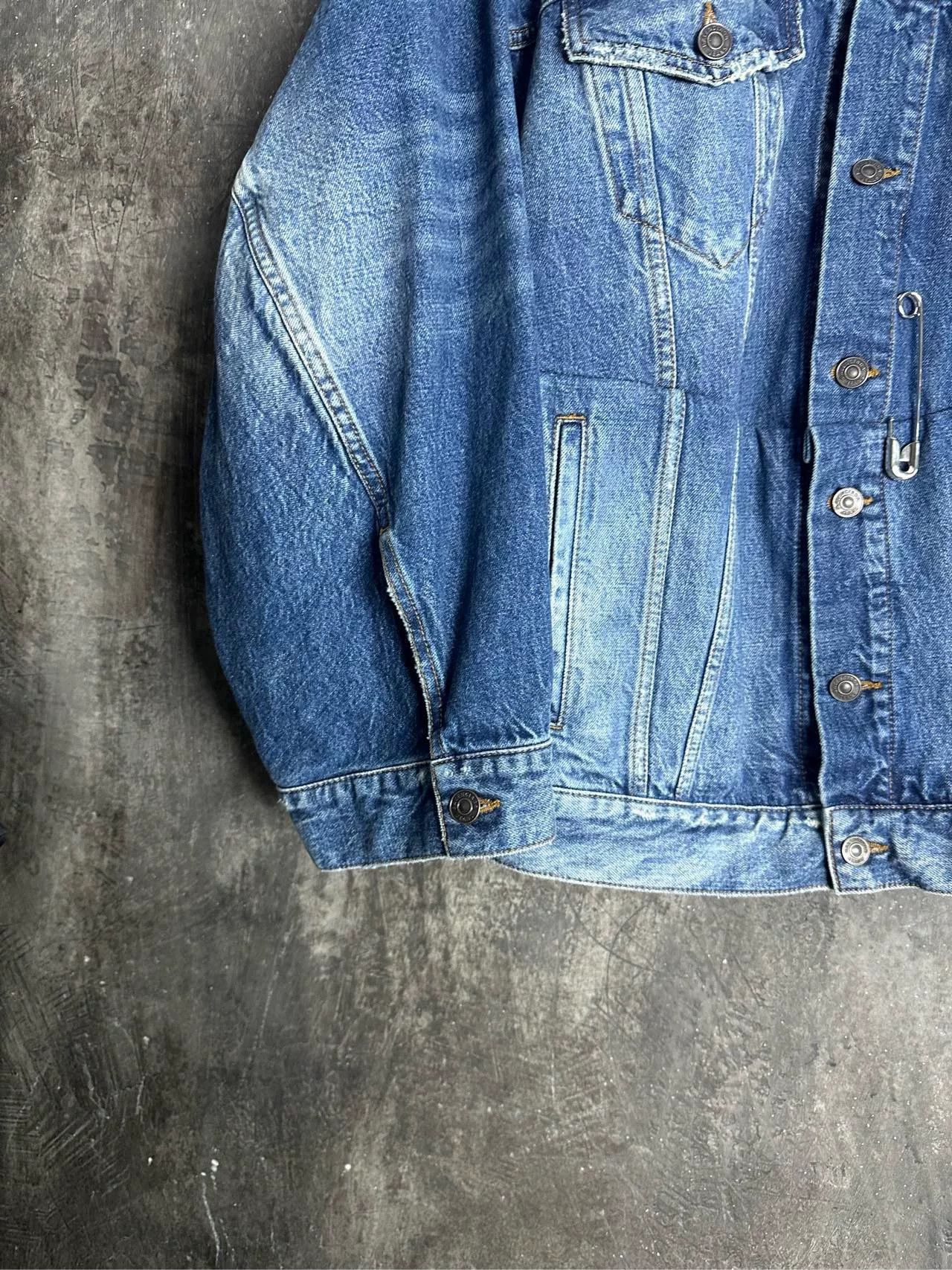 Balenciaga Balenciaga Washed Denim Jacket Size 2 Size US M / EU 48-50 / 2 - 6 Thumbnail