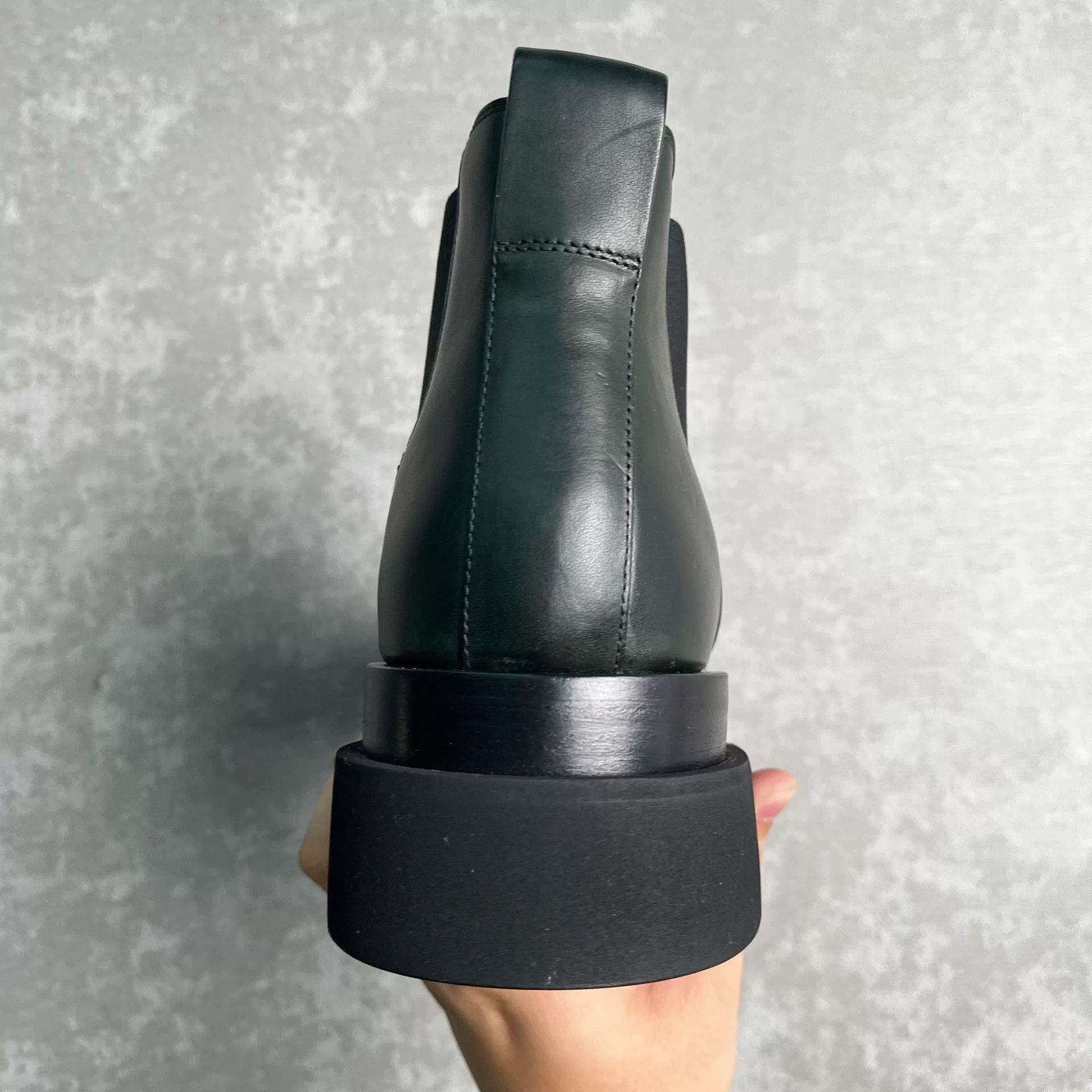 Bottega Veneta Bottega Veneta Dark Green Lug Chelsea Boots US 9 Size US 9 / EU 42 - 4 Thumbnail