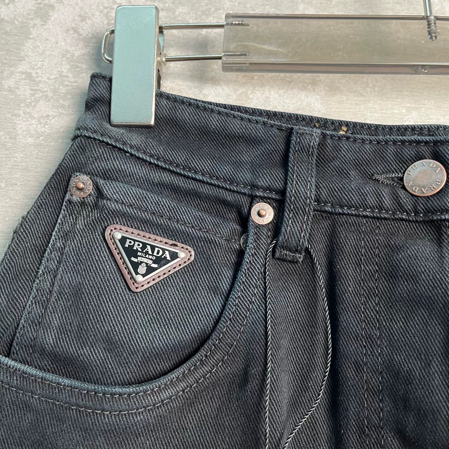 Prada Prada Black Jeans 25 Size 25" / US 0 / IT 36 - 3 Thumbnail