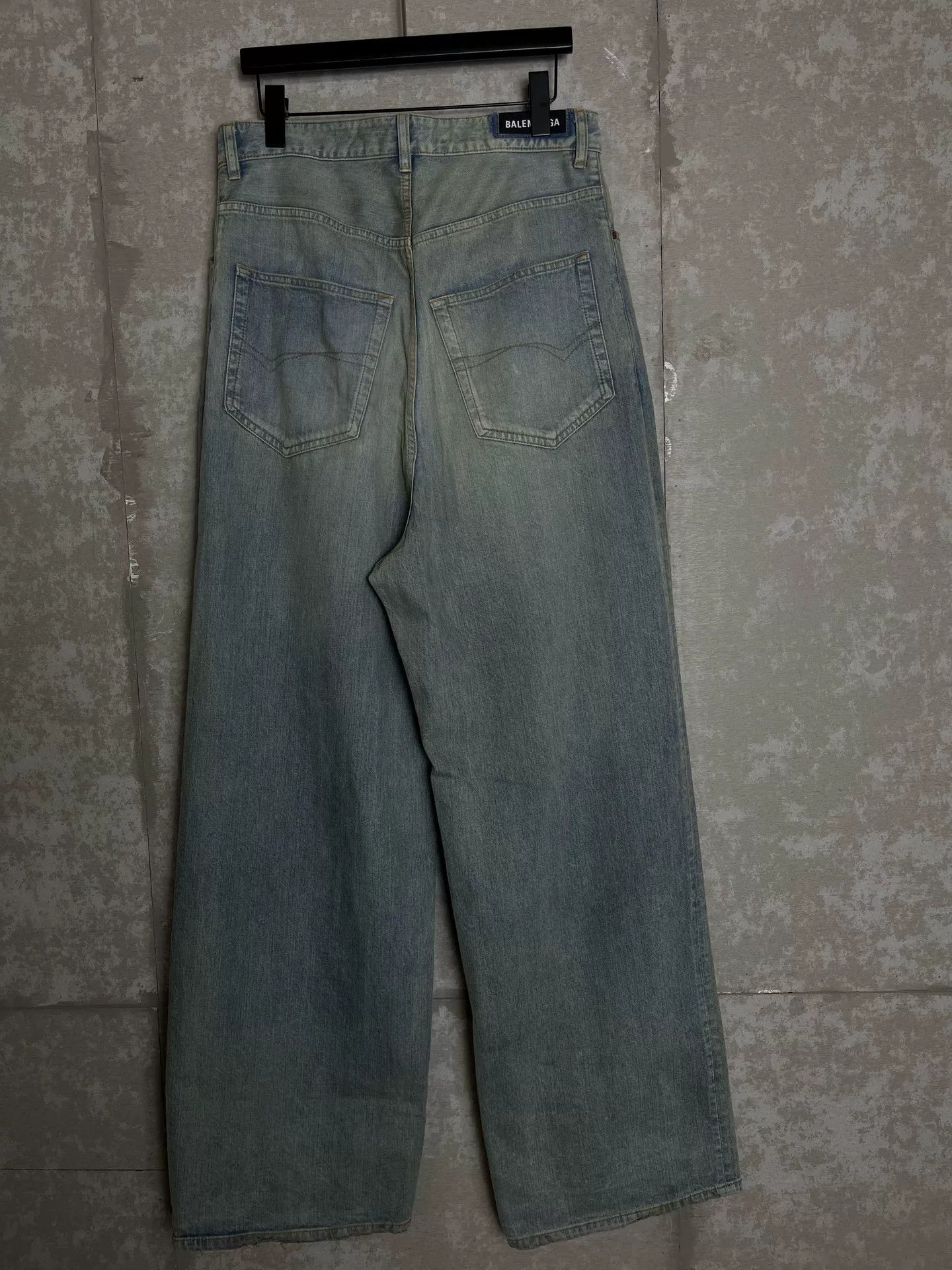 Balenciaga Balenciaga Washed Distressed Wide Leg Jeans XS Size US 28 / EU 44 - 3 Thumbnail