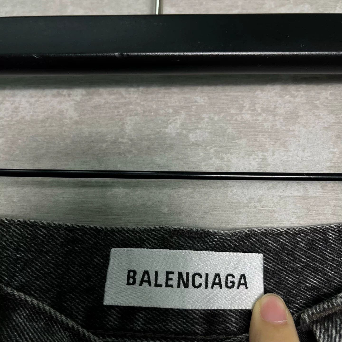 Balenciaga Balenciaga Tiered Patchwork Denim Jeans 26 Size US 26 / EU 42 - 5 Thumbnail